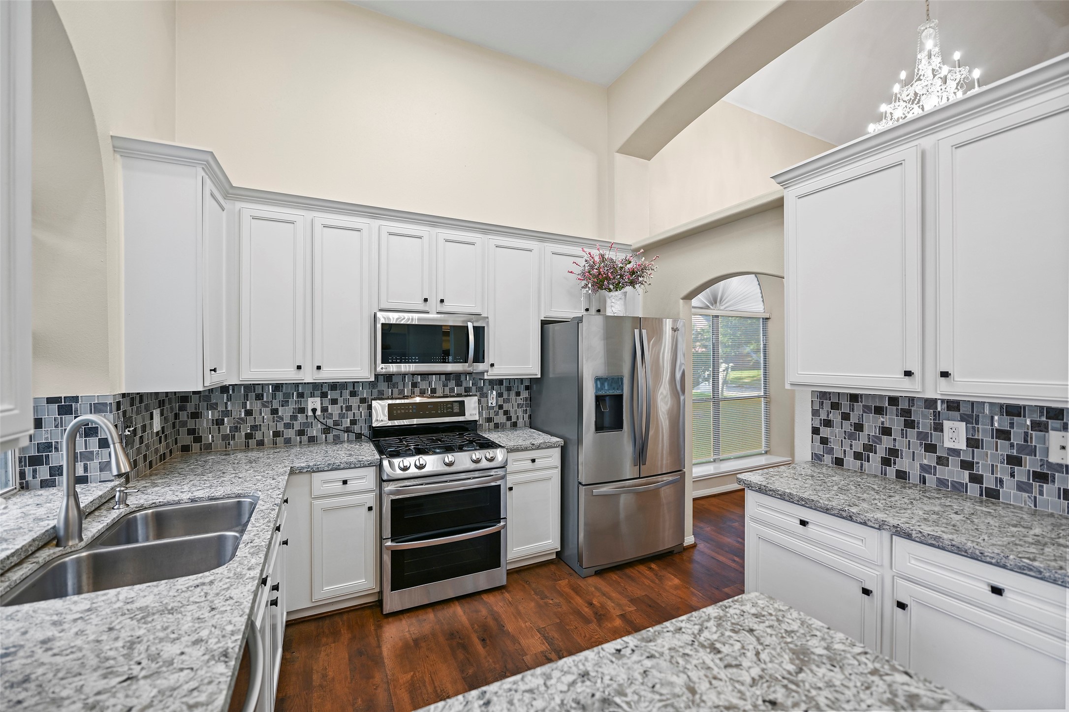 18926 Timbers Drive Property Photo 8