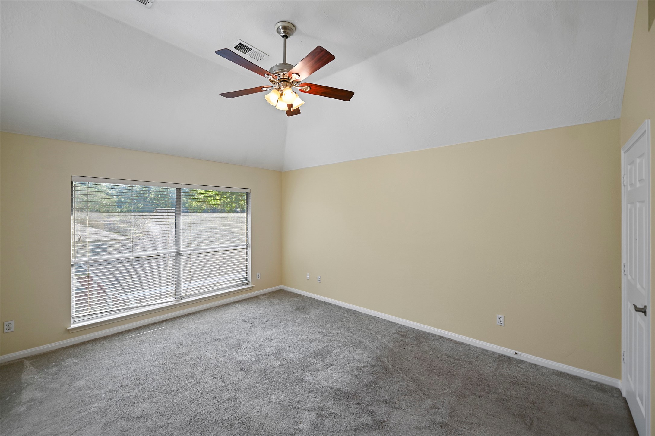 18926 Timbers Drive Property Photo 22