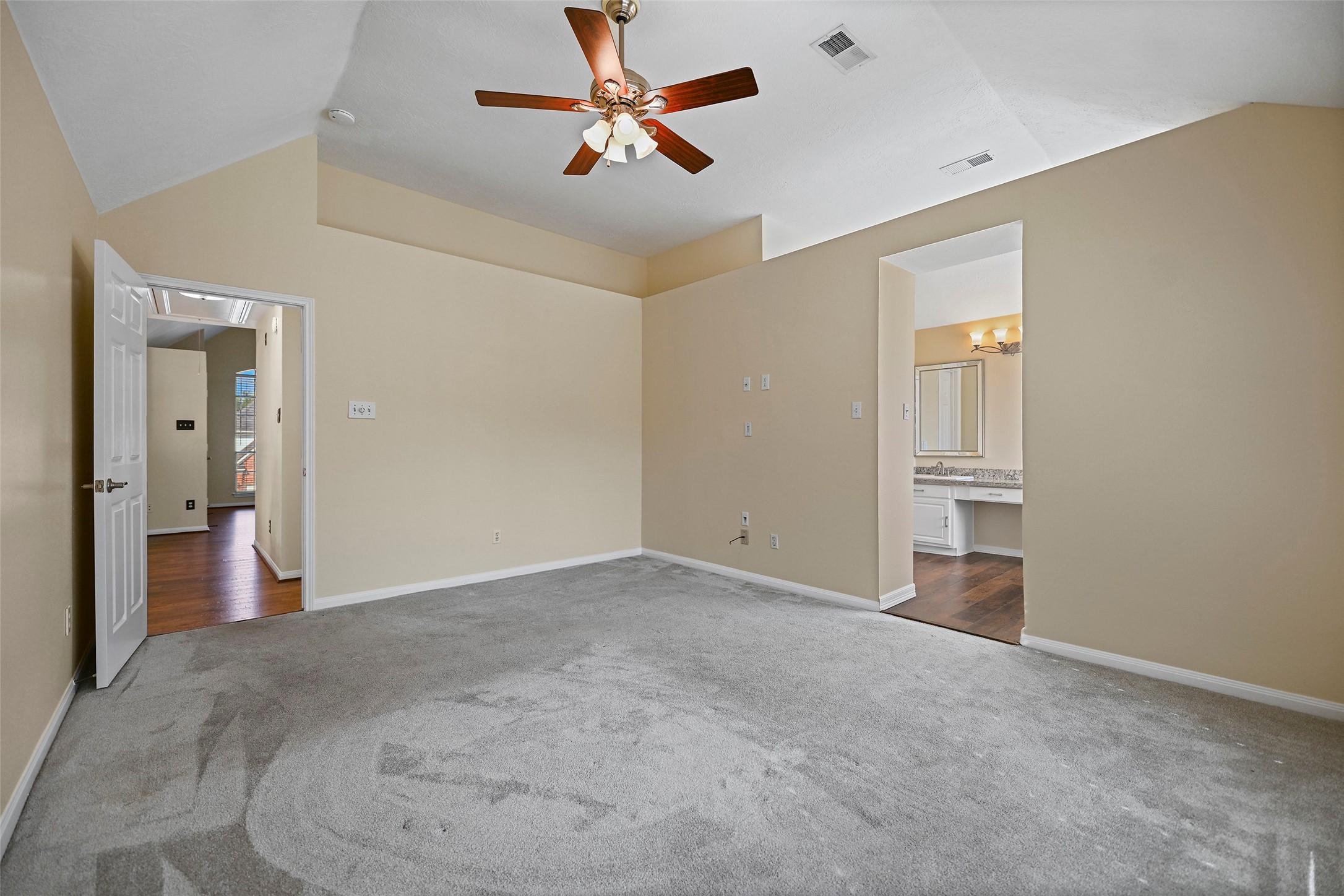 18926 Timbers Drive Property Photo 23