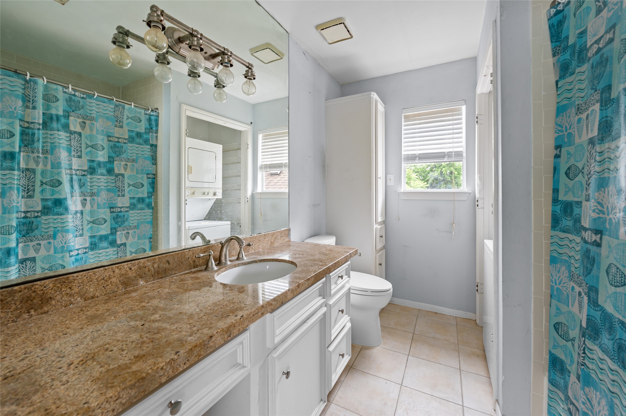 2142 Sul Ross A Property Photo 5