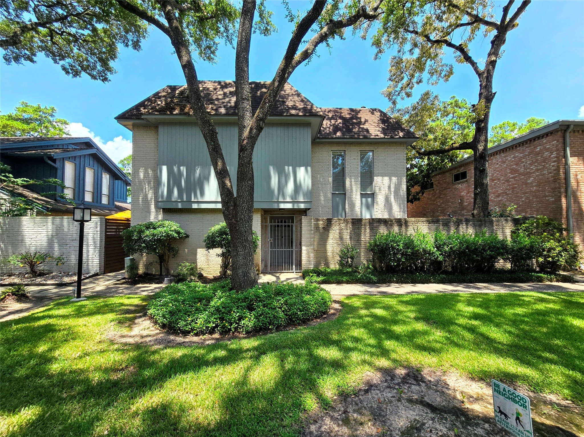 12 Kings Row Property Photo 1