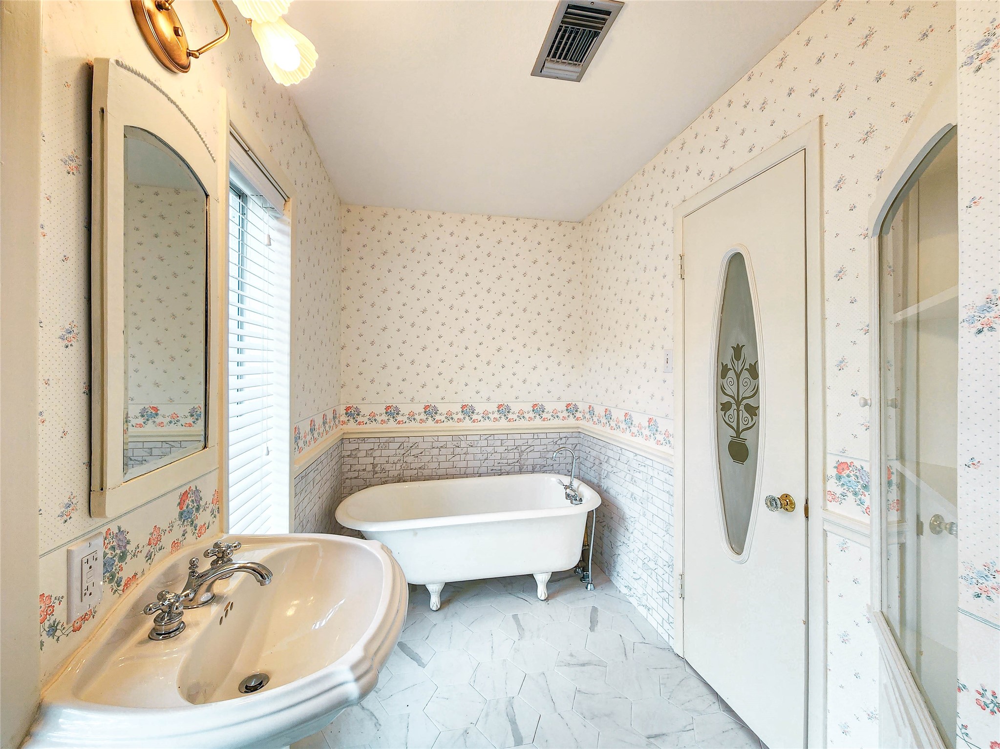 12 Kings Row Property Photo 14