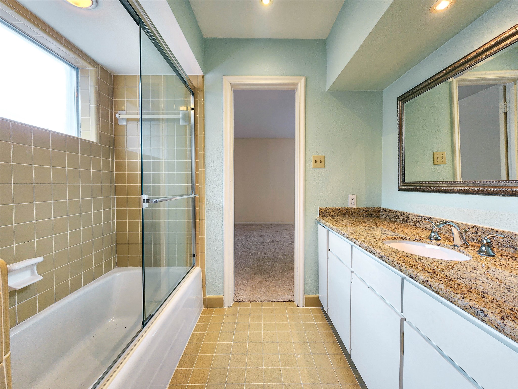 12 Kings Row Property Photo 19