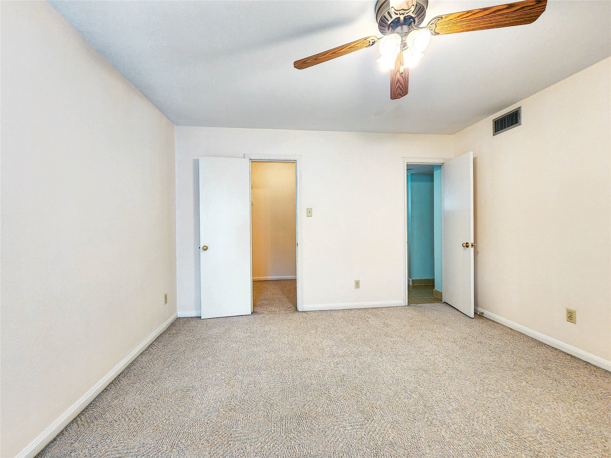 12 Kings Row Property Photo 20