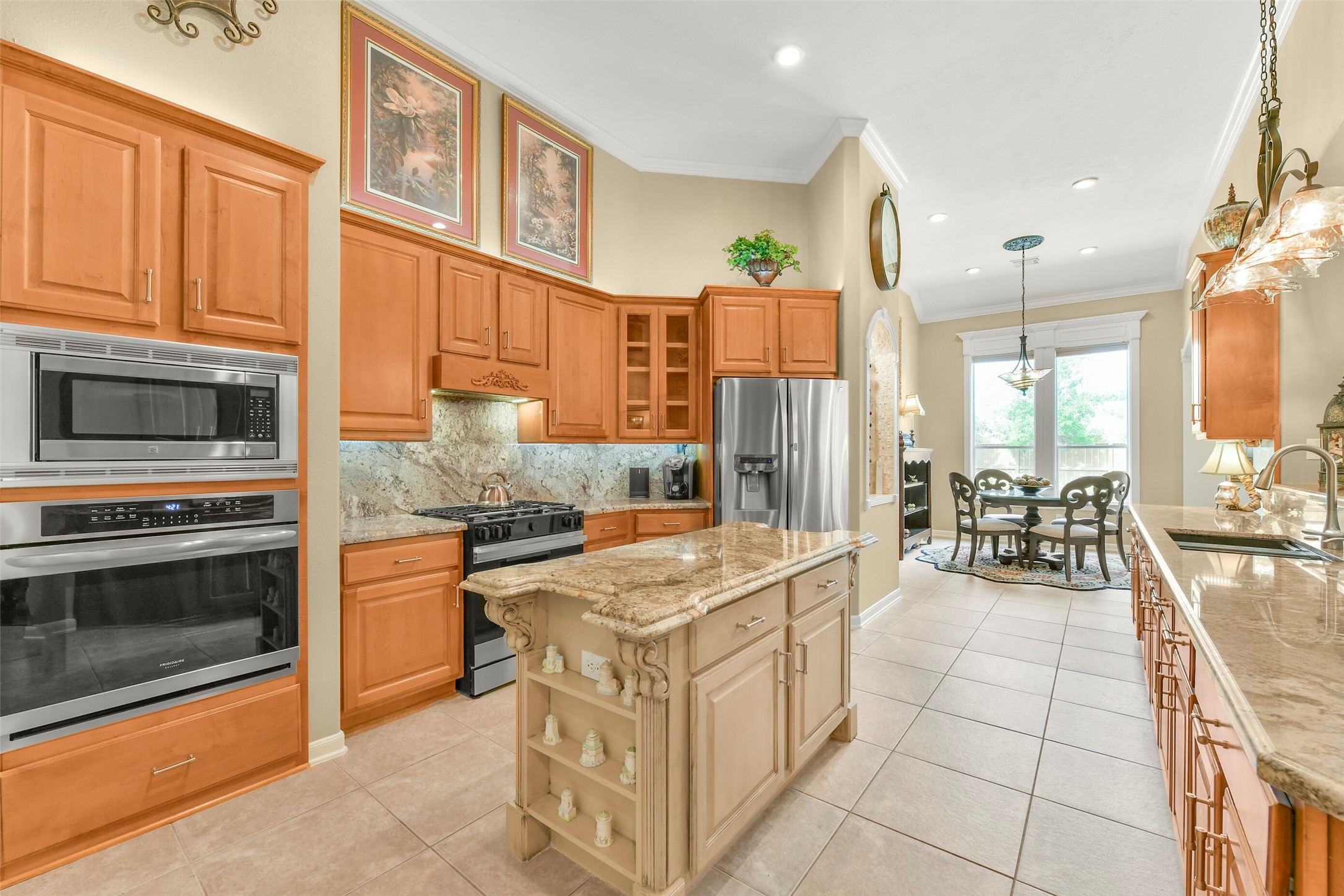 1394 San Remo Lane Property Photo 10