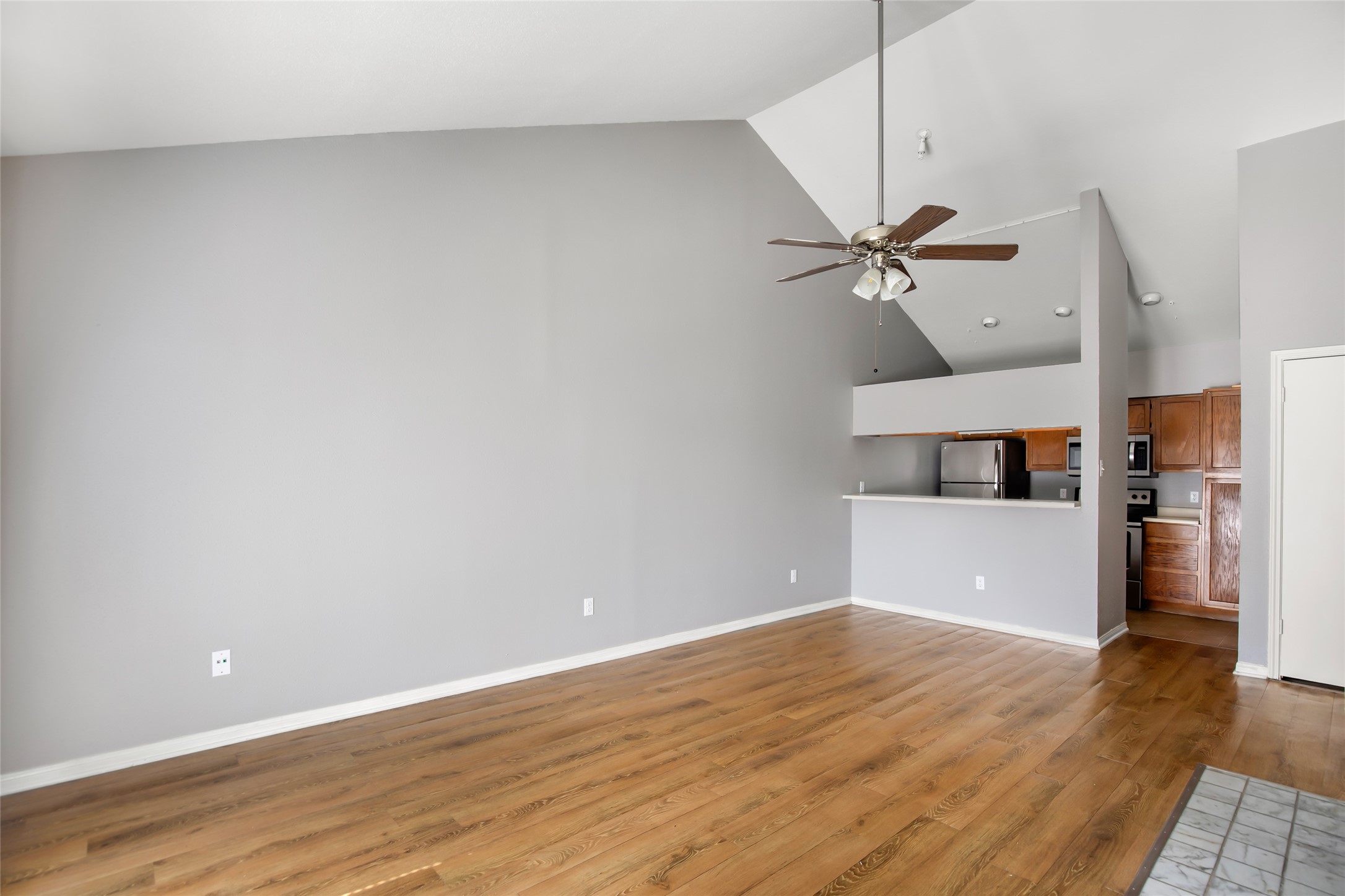 8055 Cambridge Street 28 Property Photo 3