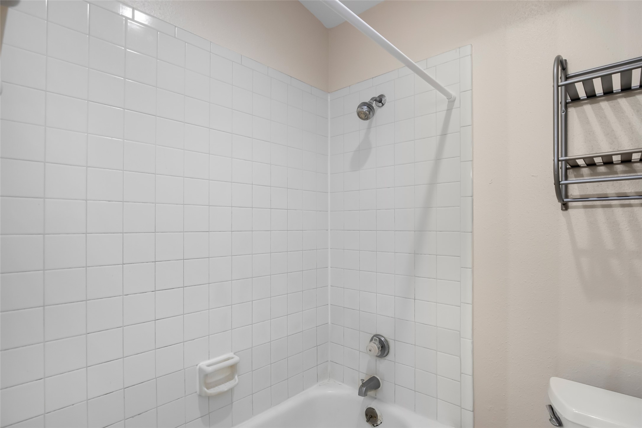 8055 Cambridge Street 28 Property Photo 19