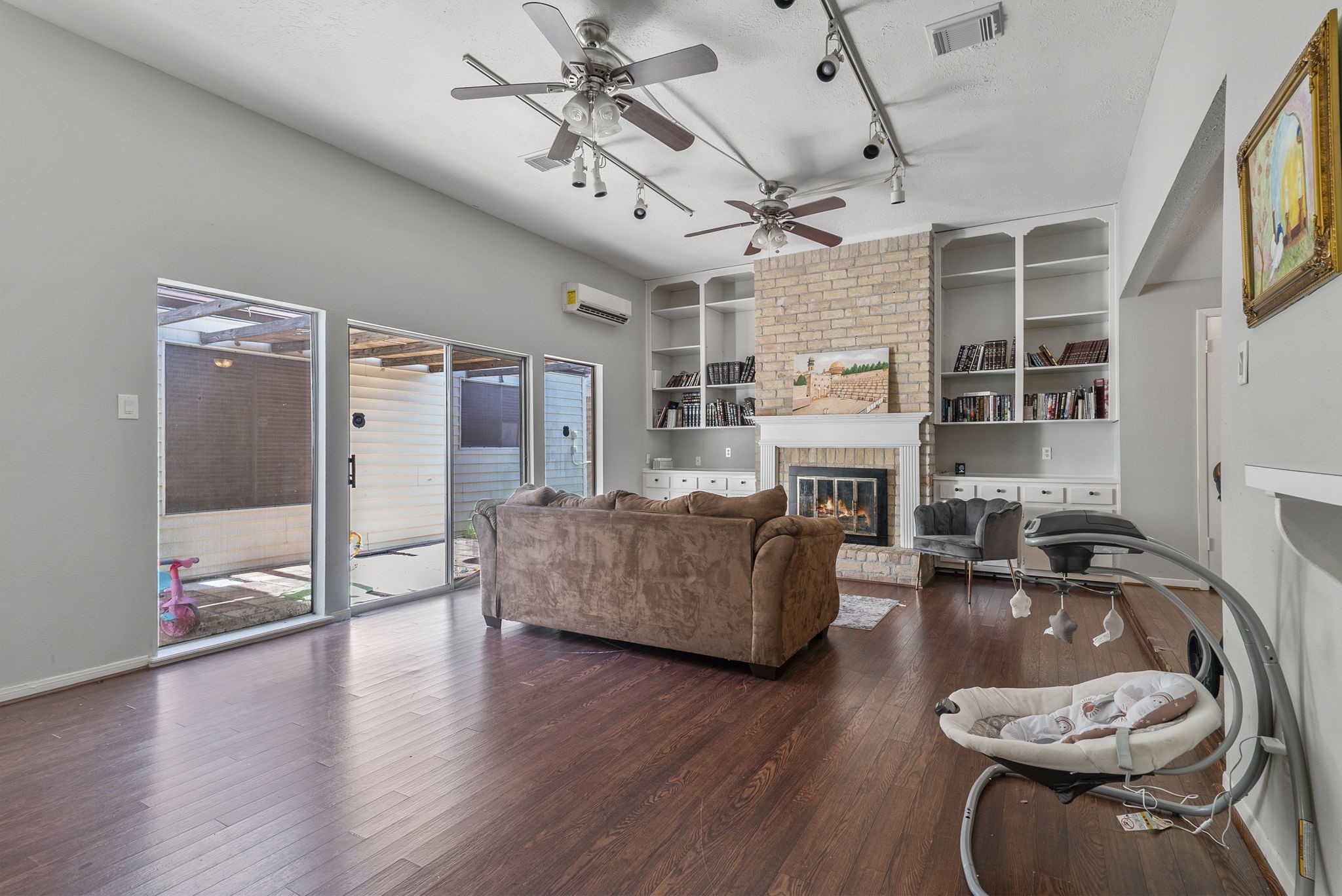 7534 Quail Meadow Drive Property Photo 3