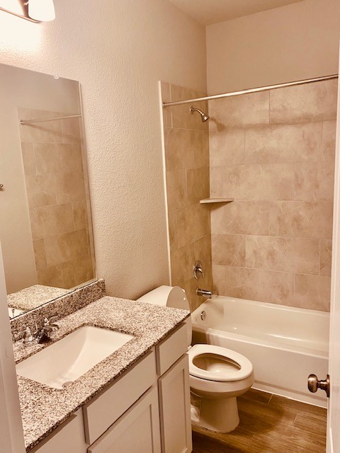 31422 Horseshoe Meadow Bend Property Photo 7
