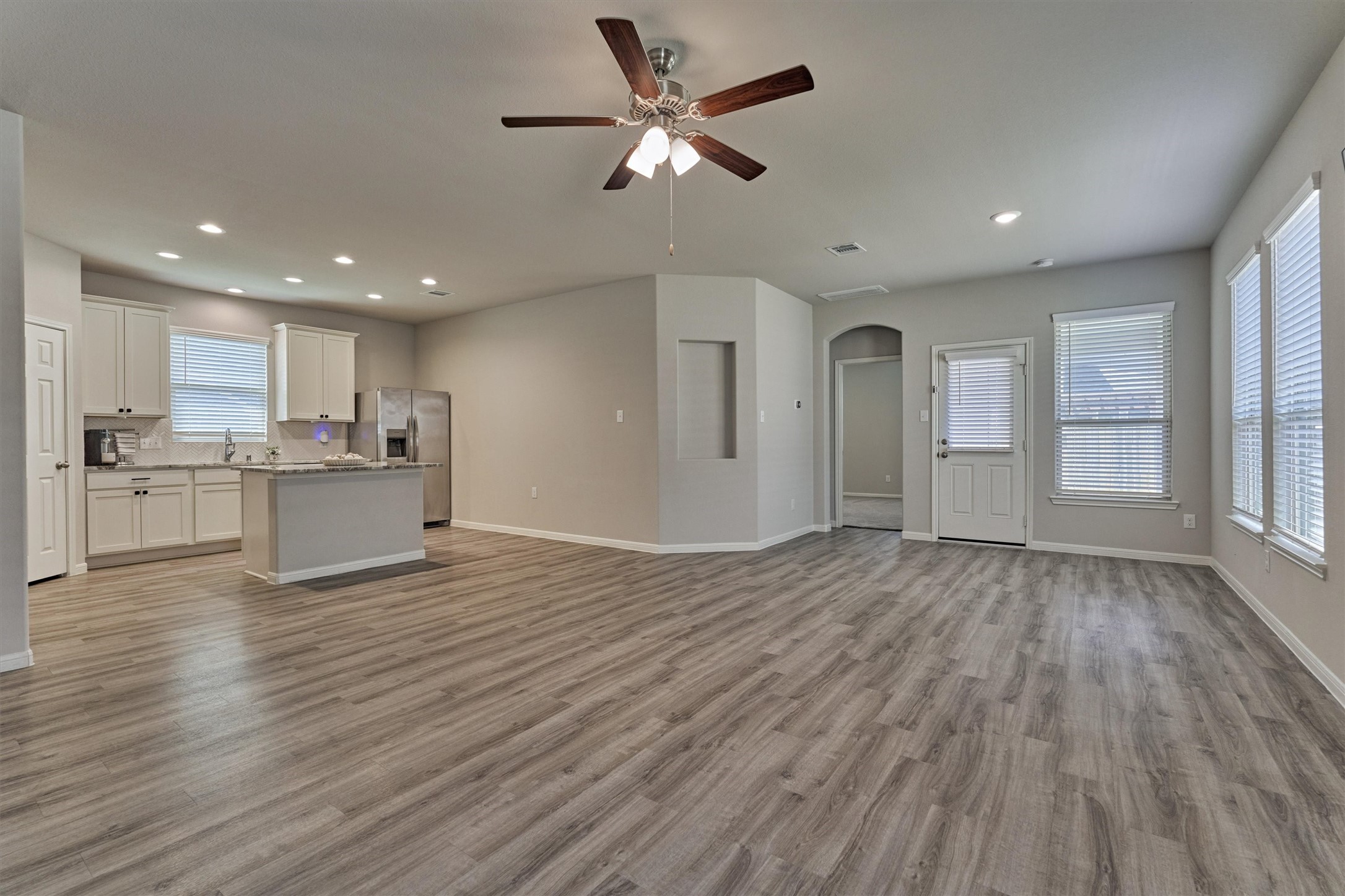 27087 Grey Fox Run Property Photo 12