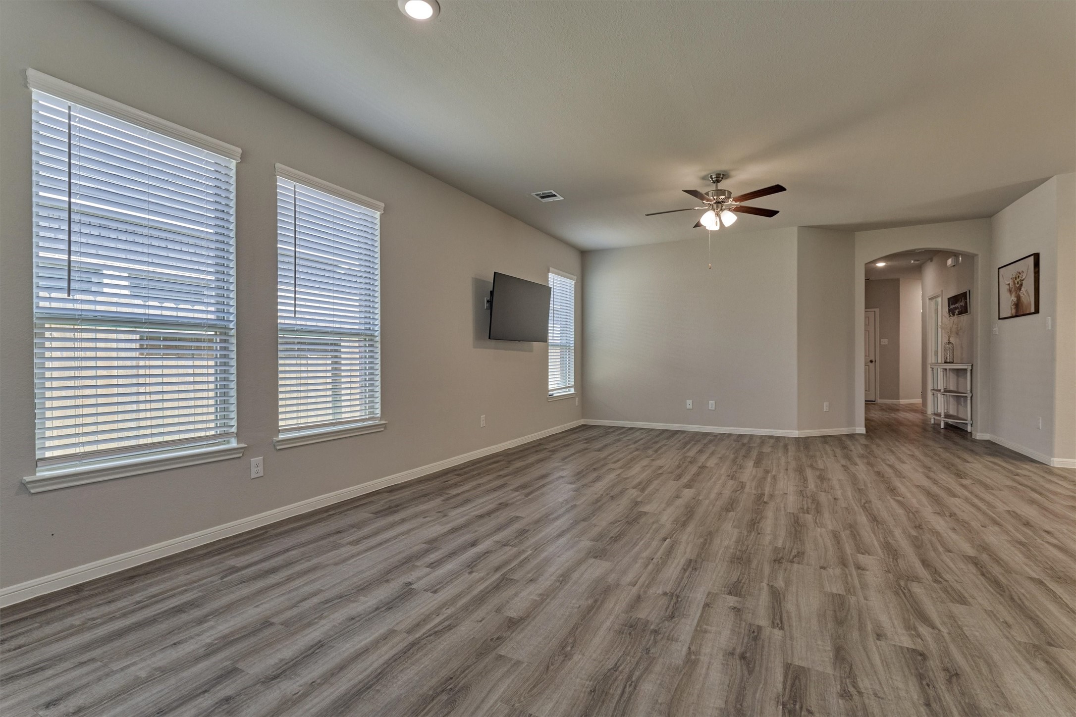 27087 Grey Fox Run Property Photo 13