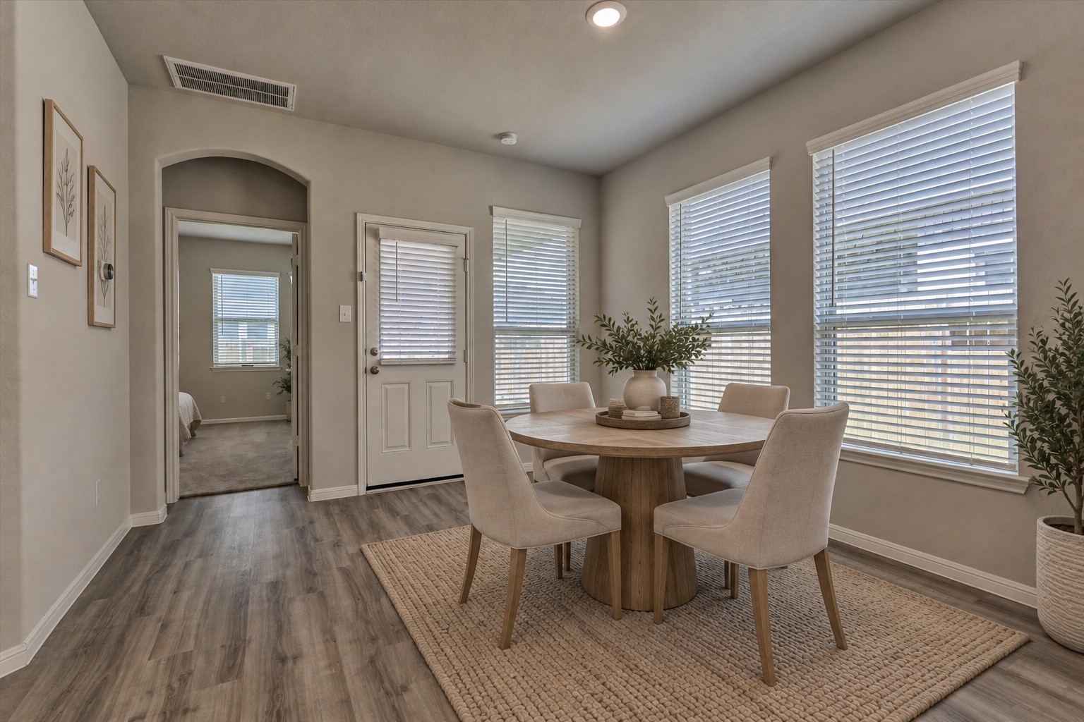 27087 Grey Fox Run Property Photo 15