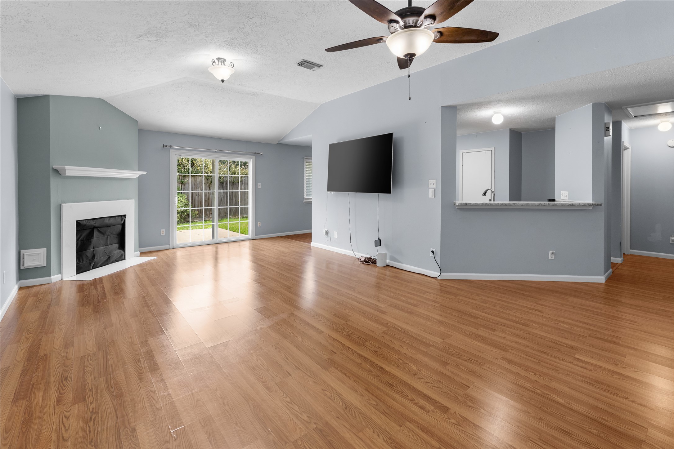 1735 Oak Ridge Drive Property Photo 10