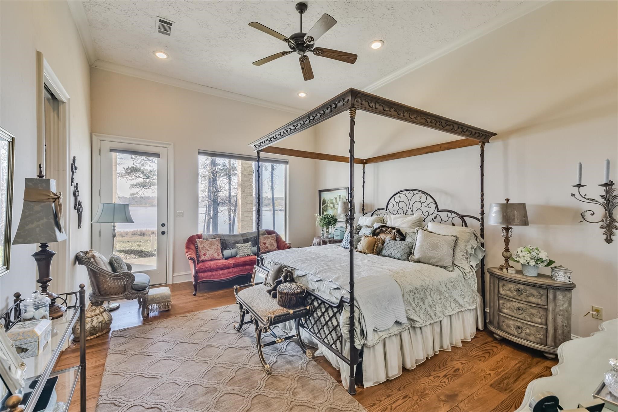 345 Mccove Property Photo 17