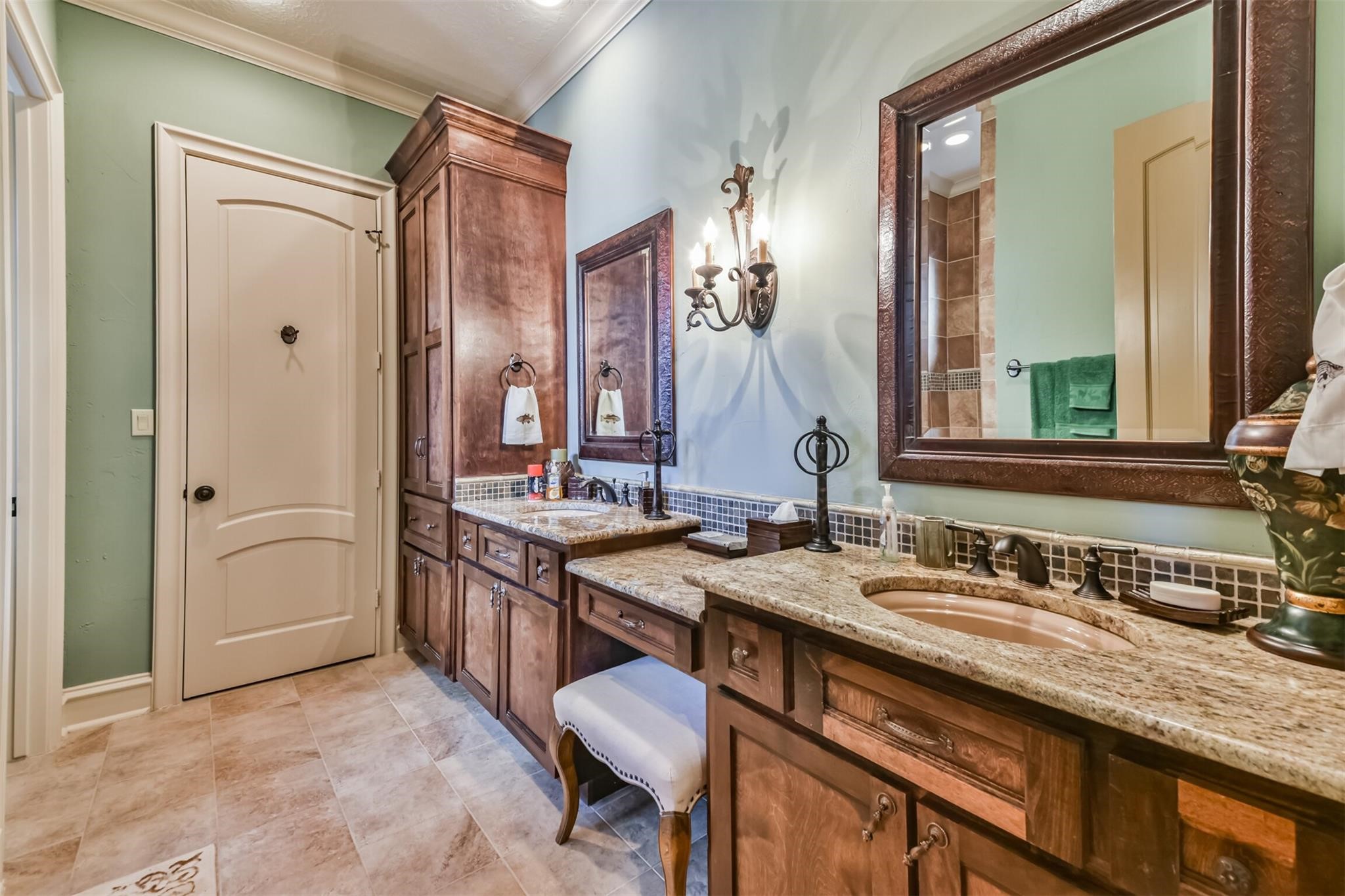 345 Mccove Property Photo 26
