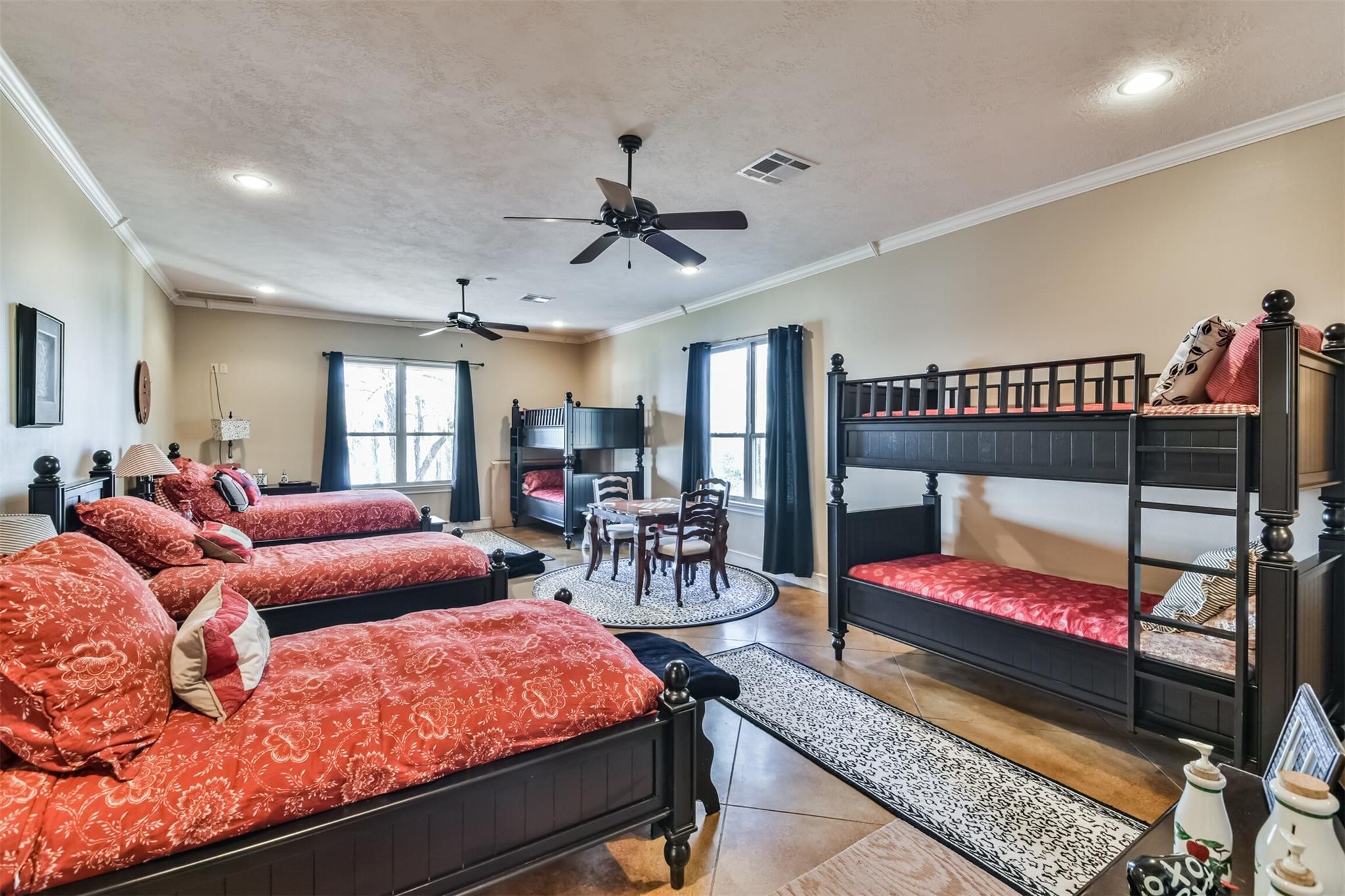 345 Mccove Property Photo 38