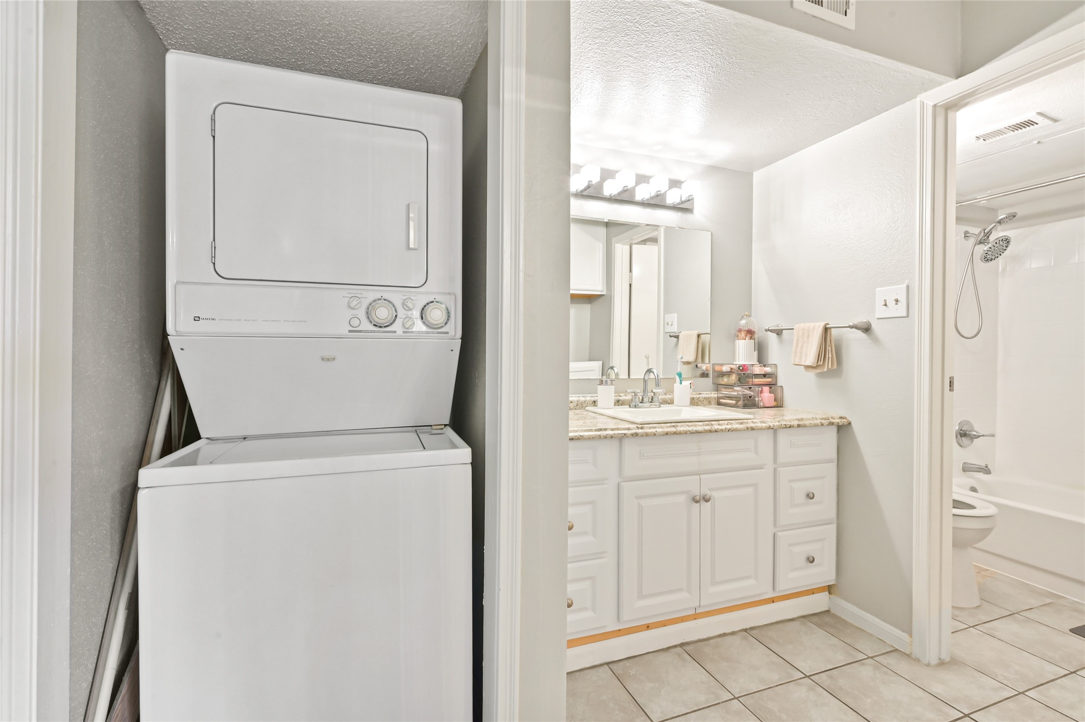 2120 El Paseo Street 3103 Property Photo 14