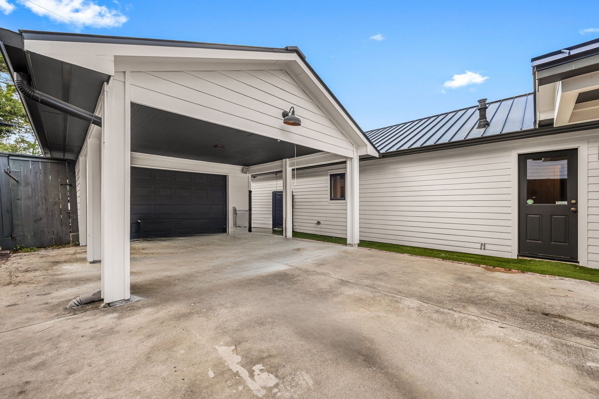 1054 Gardenia Drive Property Photo 40