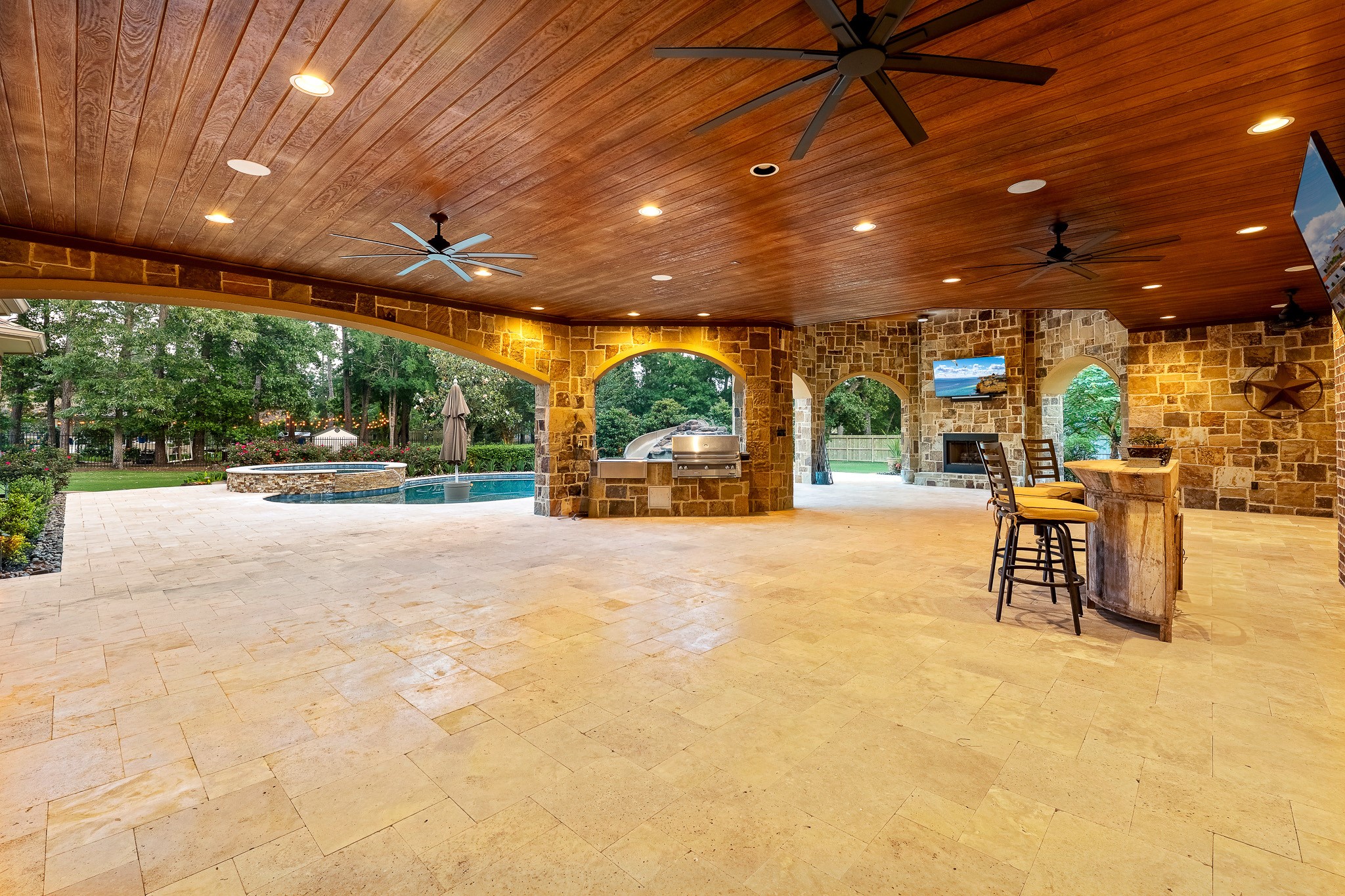 28002 Whispering Maple Way Property Photo 40