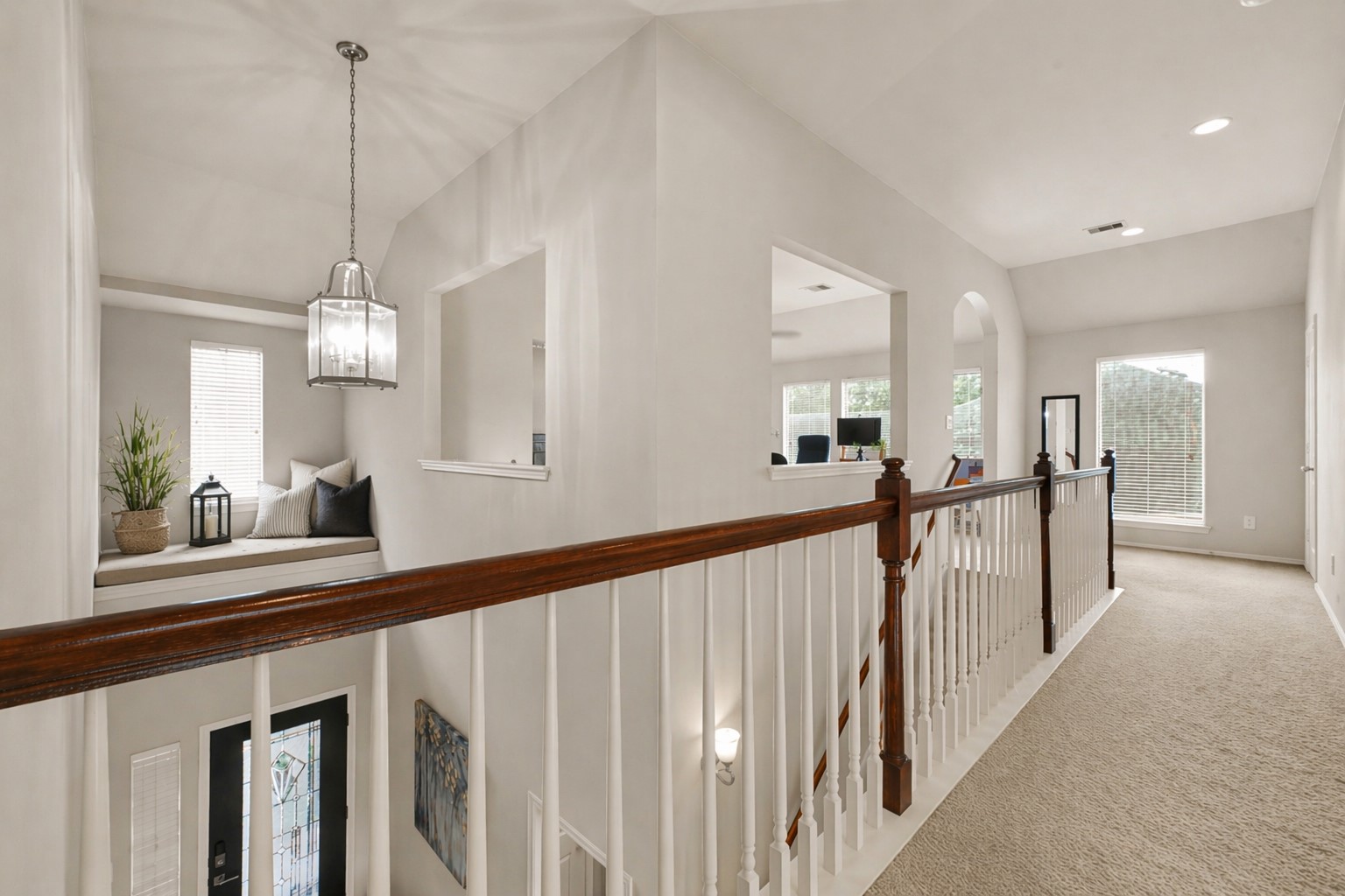 25806 Palmdale Estate Drive Property Photo 19