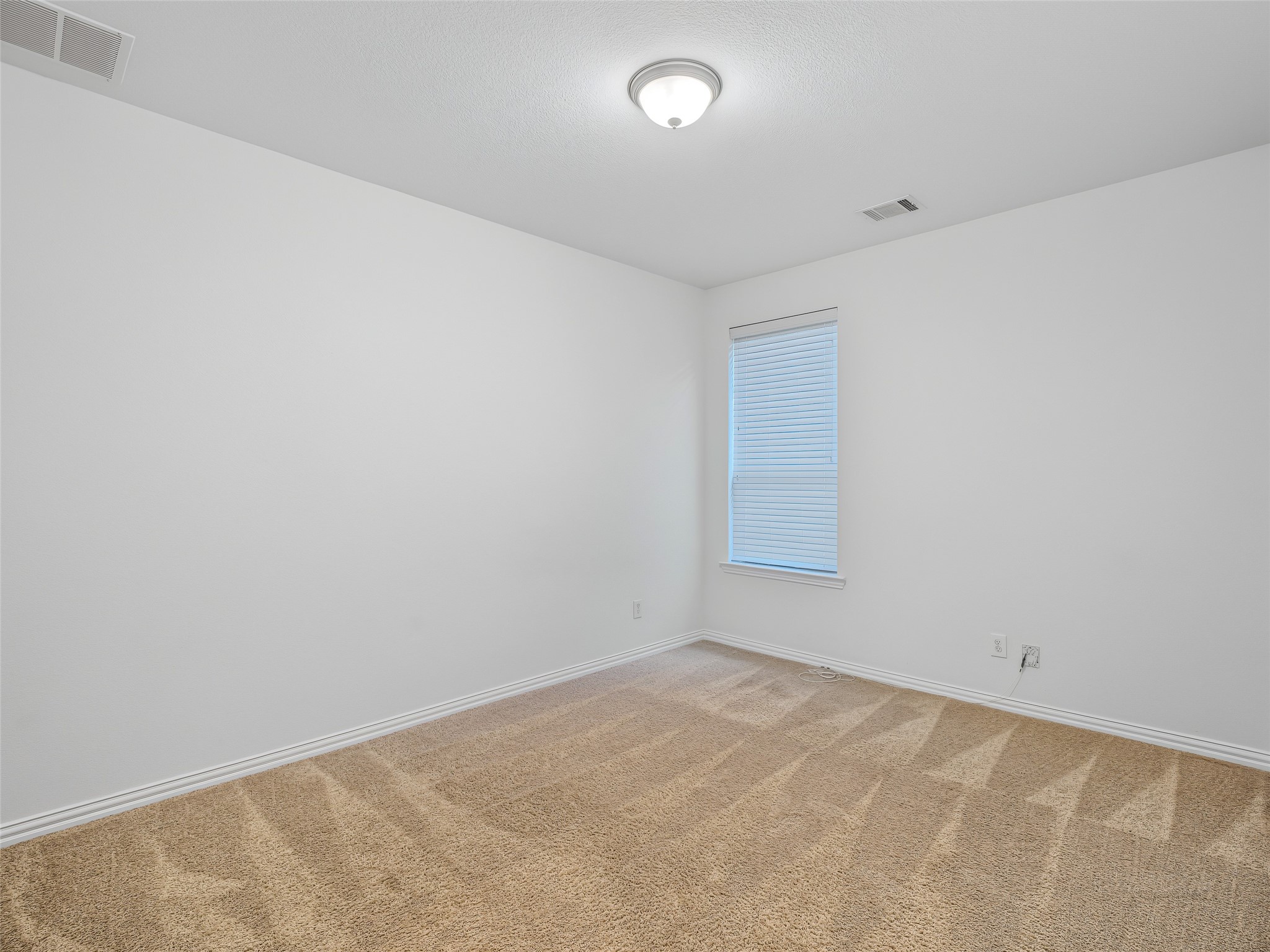 27215 Symphony Creek Lane Property Photo 24