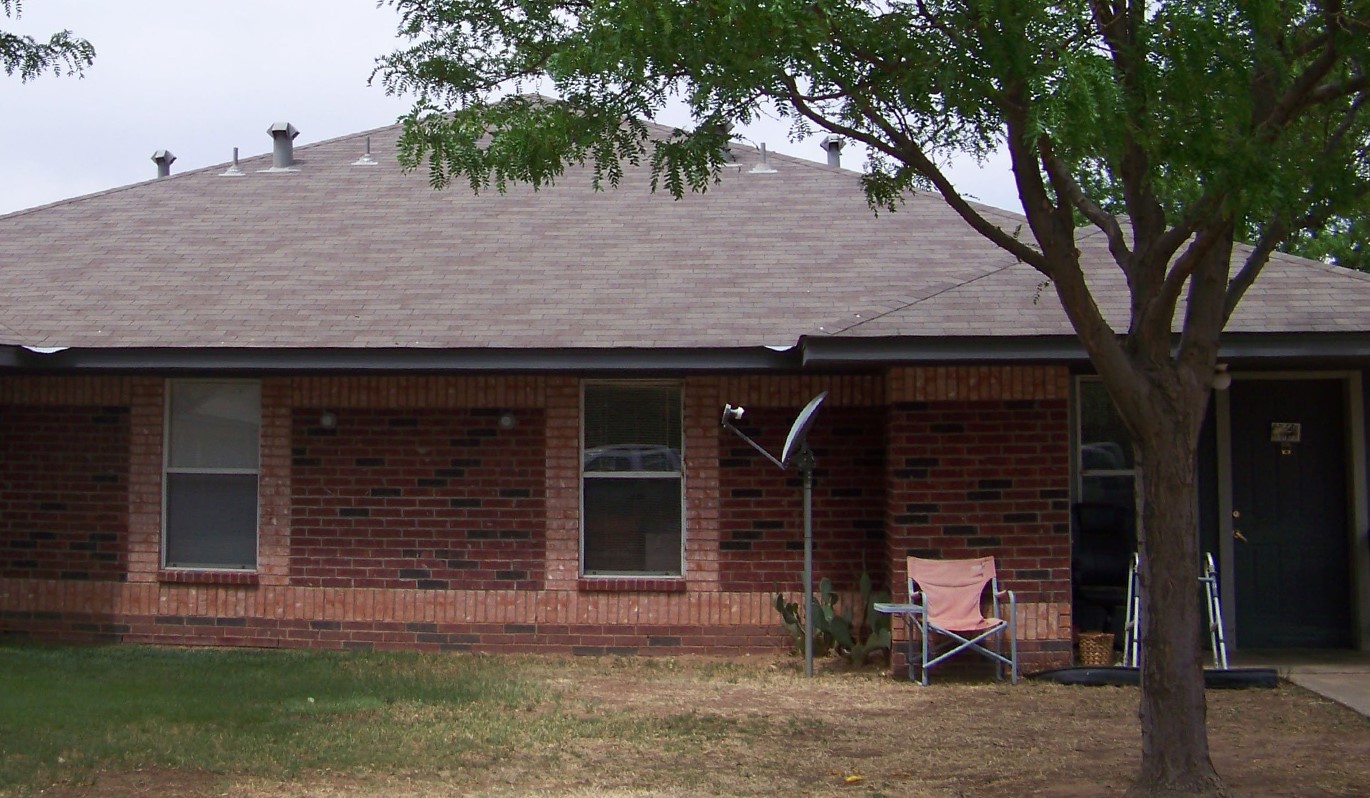 401 Jack Griffin Drive Property Photo 2