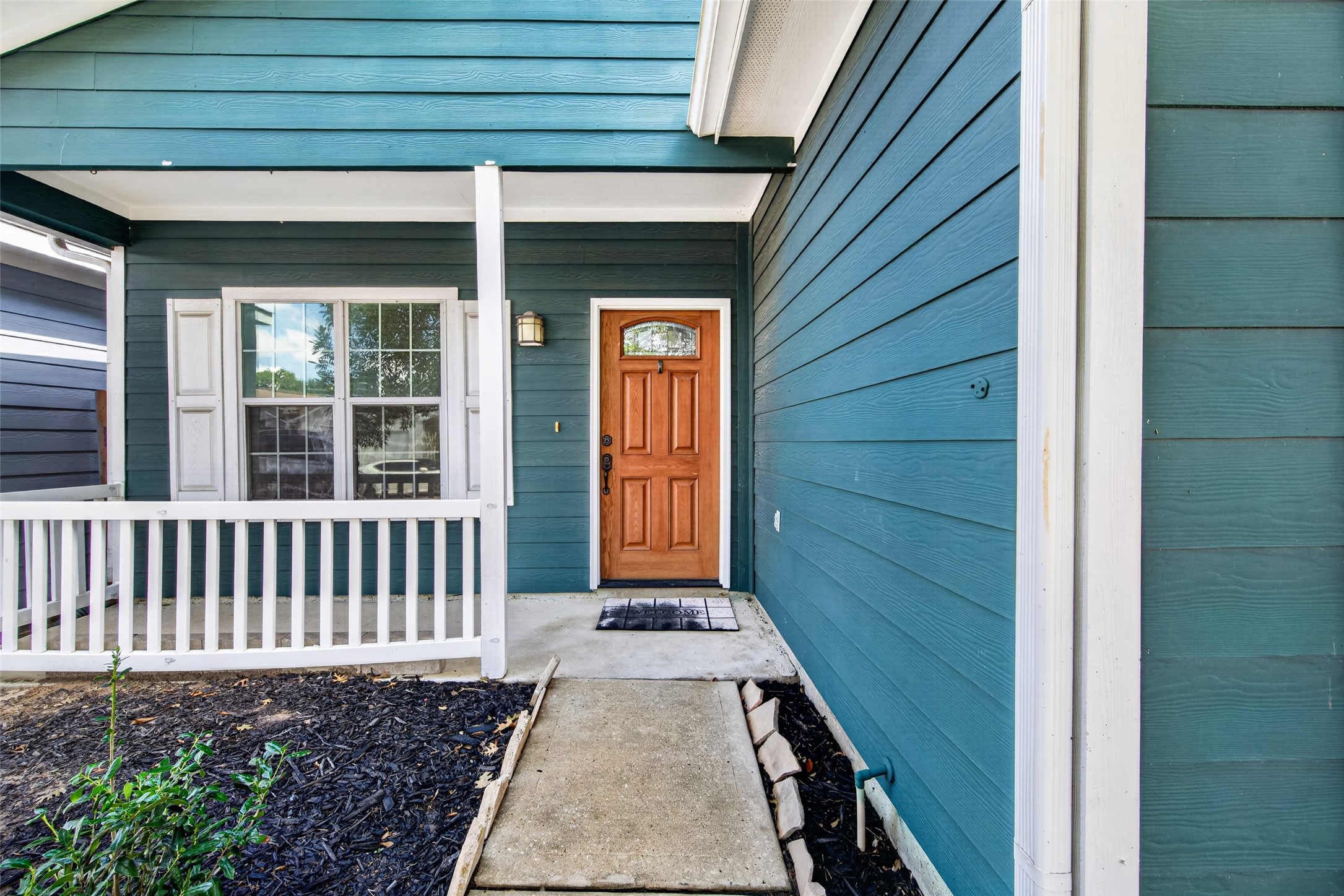 21310 Sweet Grass Lane Property Photo 4