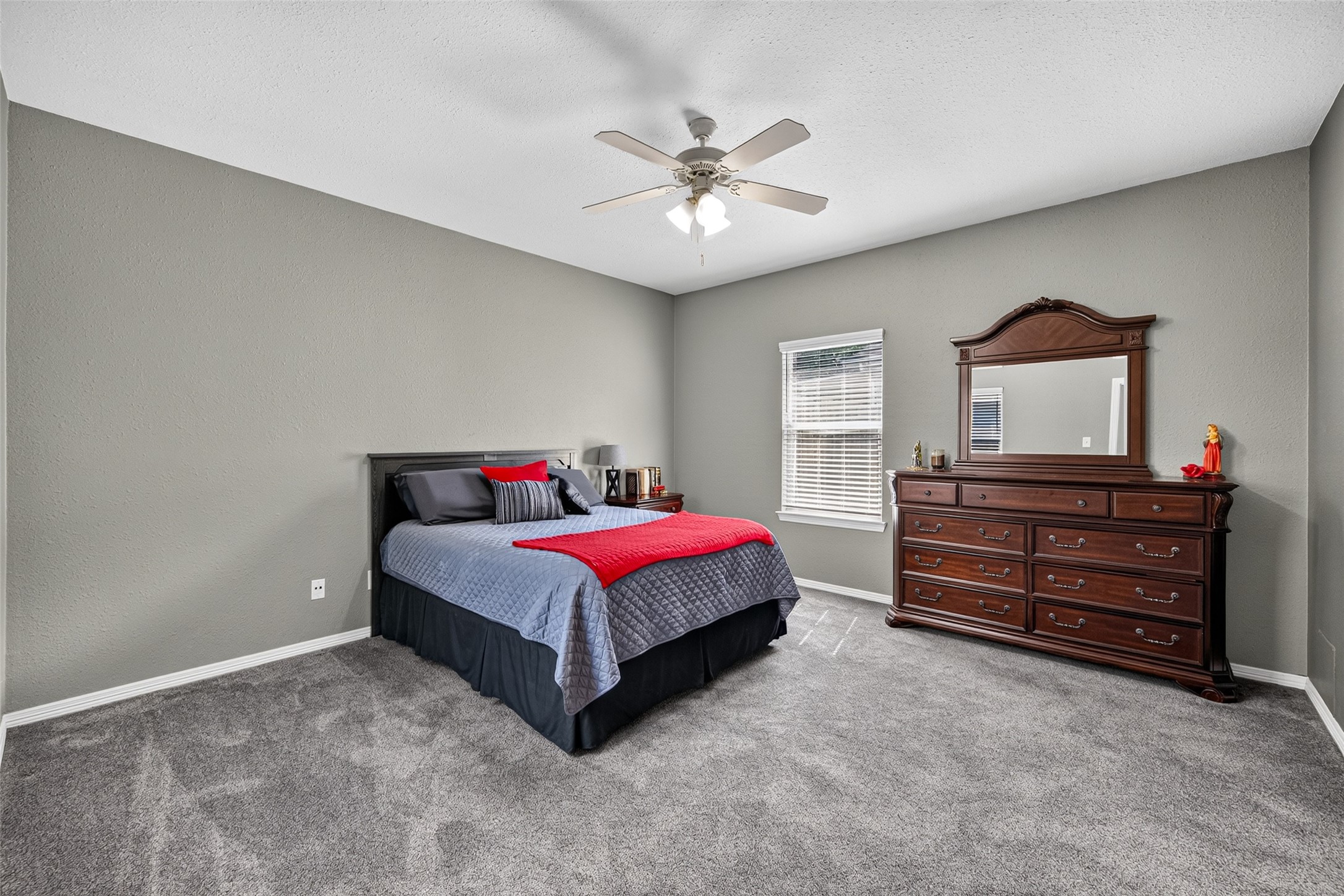 21310 Sweet Grass Lane Property Photo 14