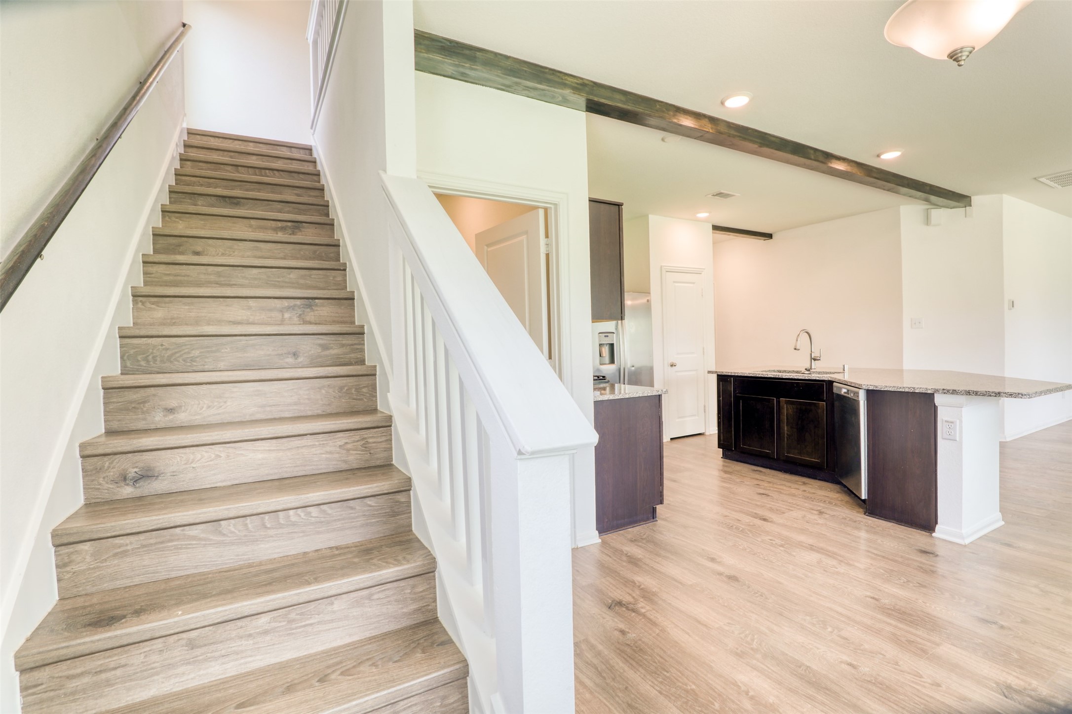407 Magnolia Street Property Photo 15