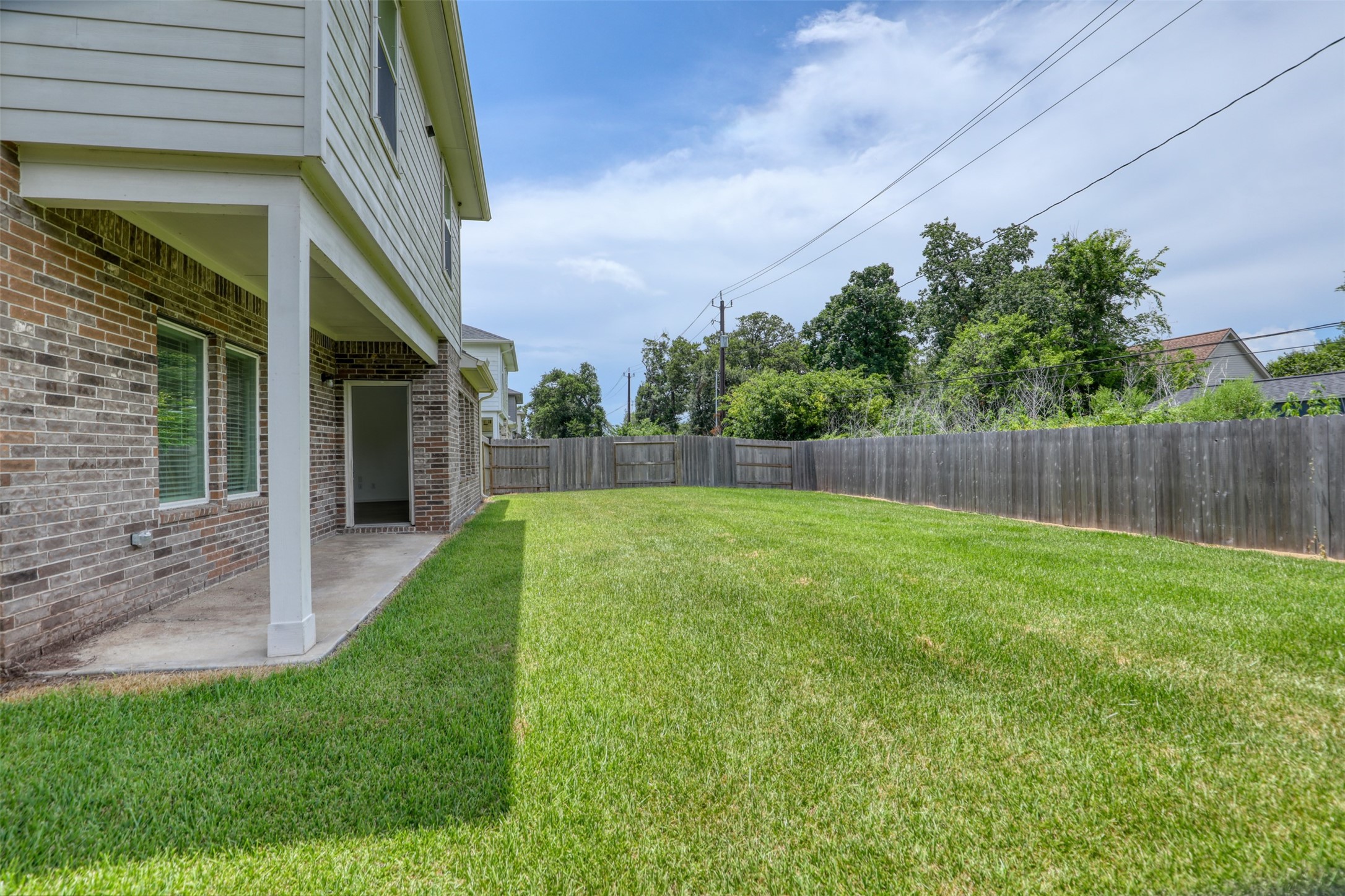 407 Magnolia Street Property Photo 27