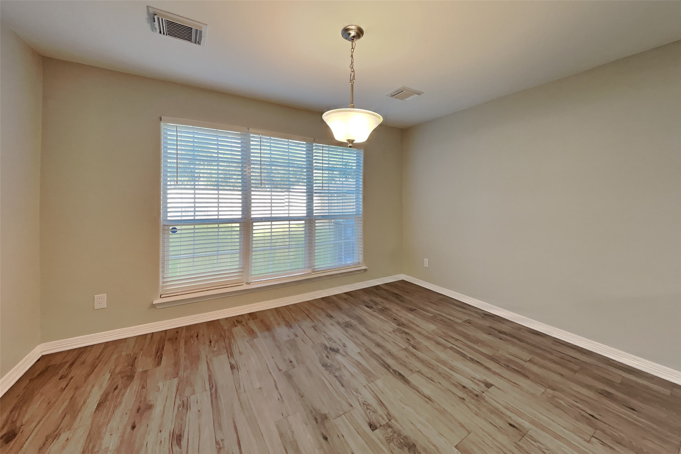 17007 Louetta Green Drive Property Photo 8