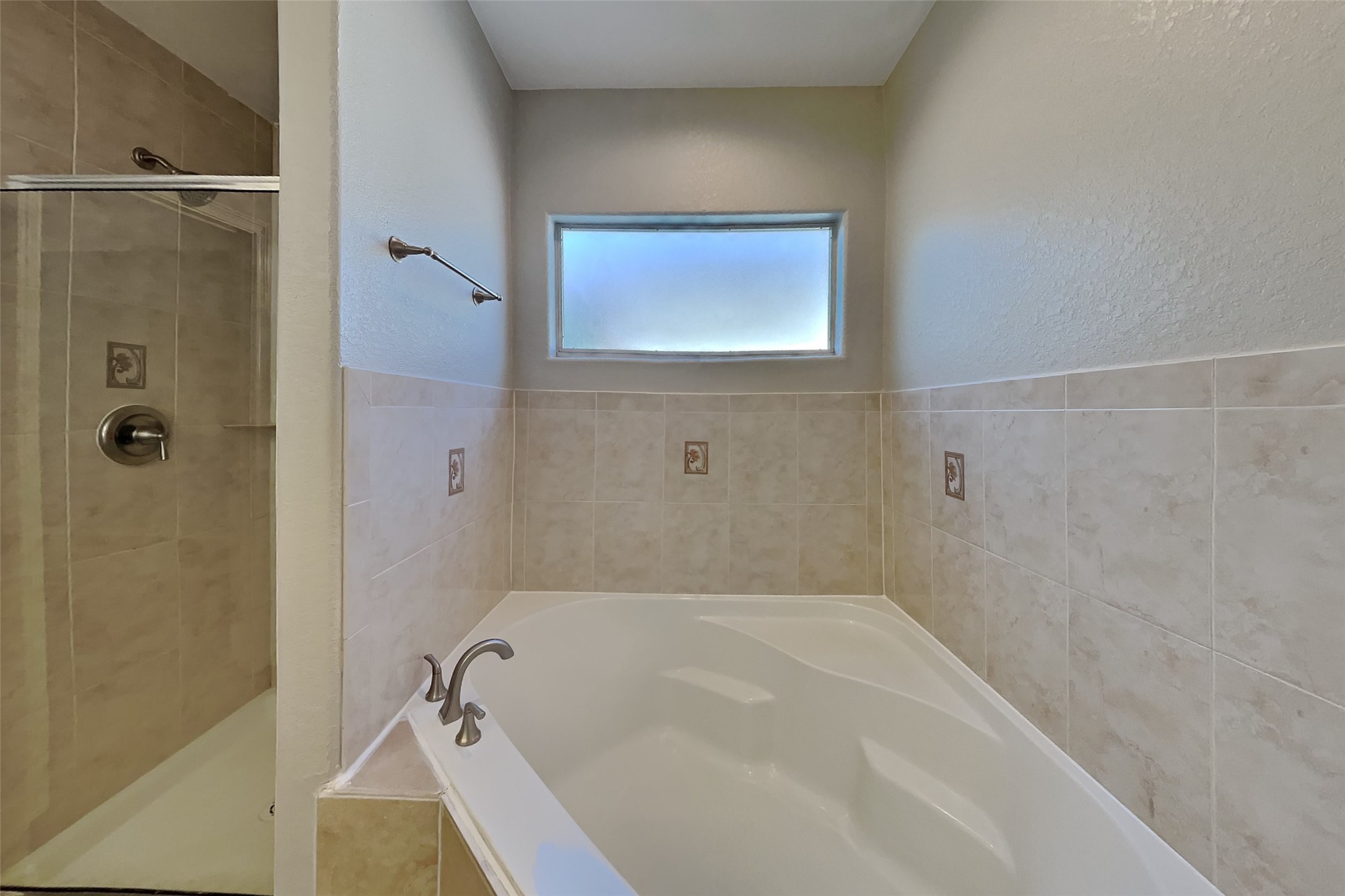 17007 Louetta Green Drive Property Photo 12