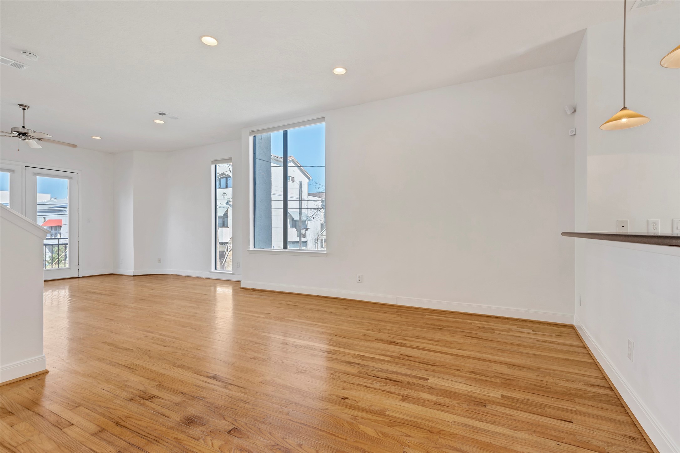 731 Reinerman Street Property Photo 29