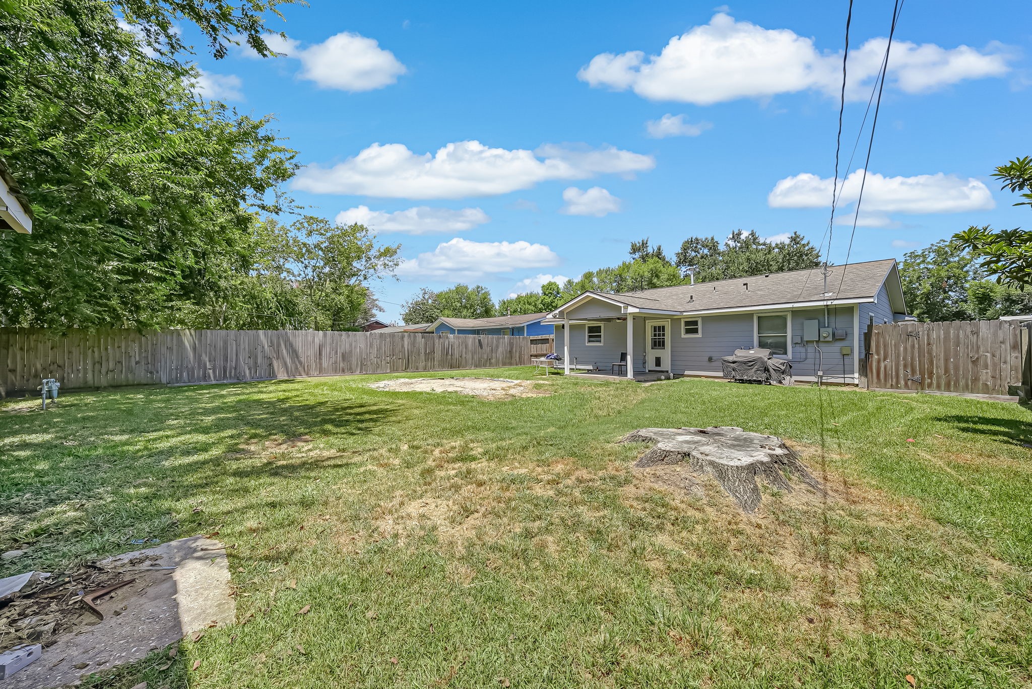 3302 Longwood Drive Property Photo 27