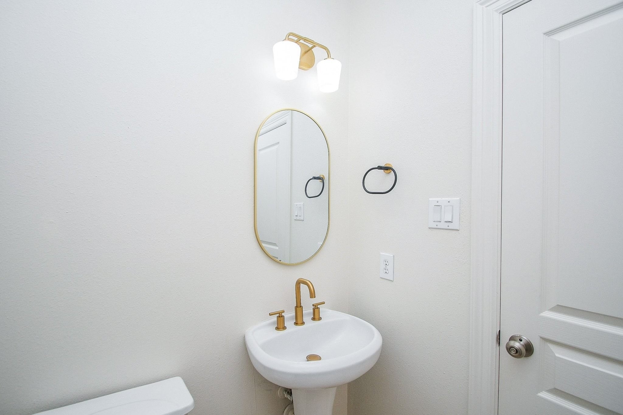 6132 Ramsay Lane Property Photo 9