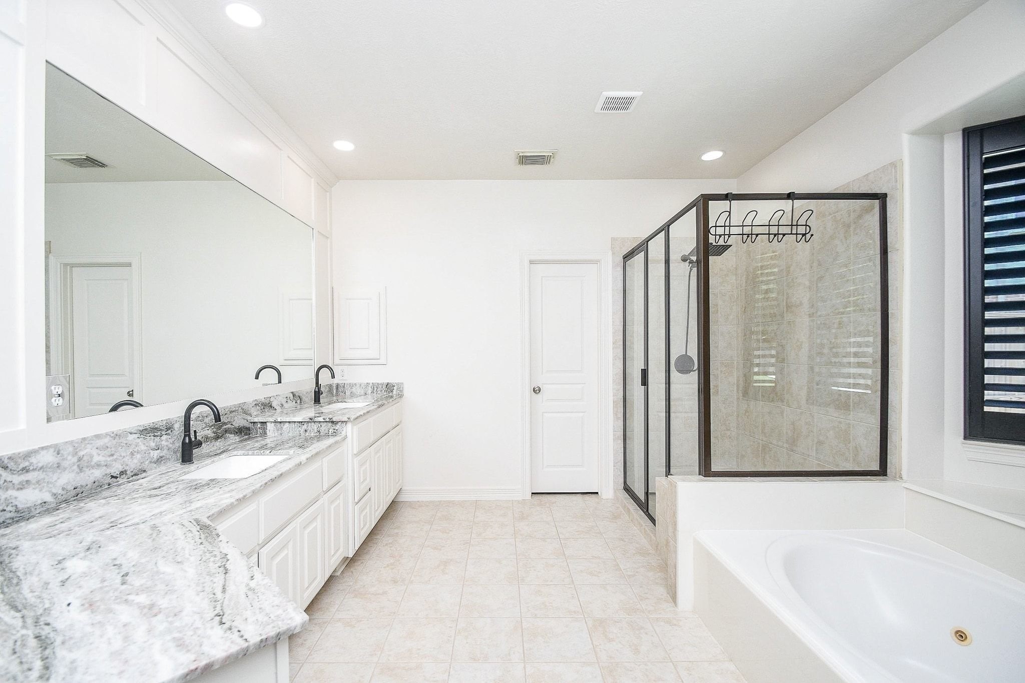 6132 Ramsay Lane Property Photo 18