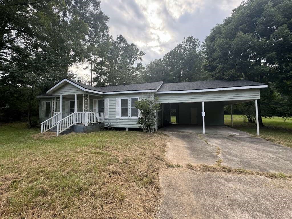 1303 Hopkins Drive Property Photo