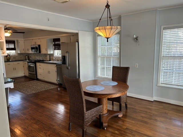 2415 White Oak Drive Property Photo 5