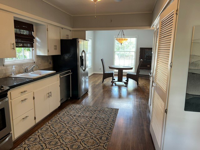 2415 White Oak Drive Property Photo 8