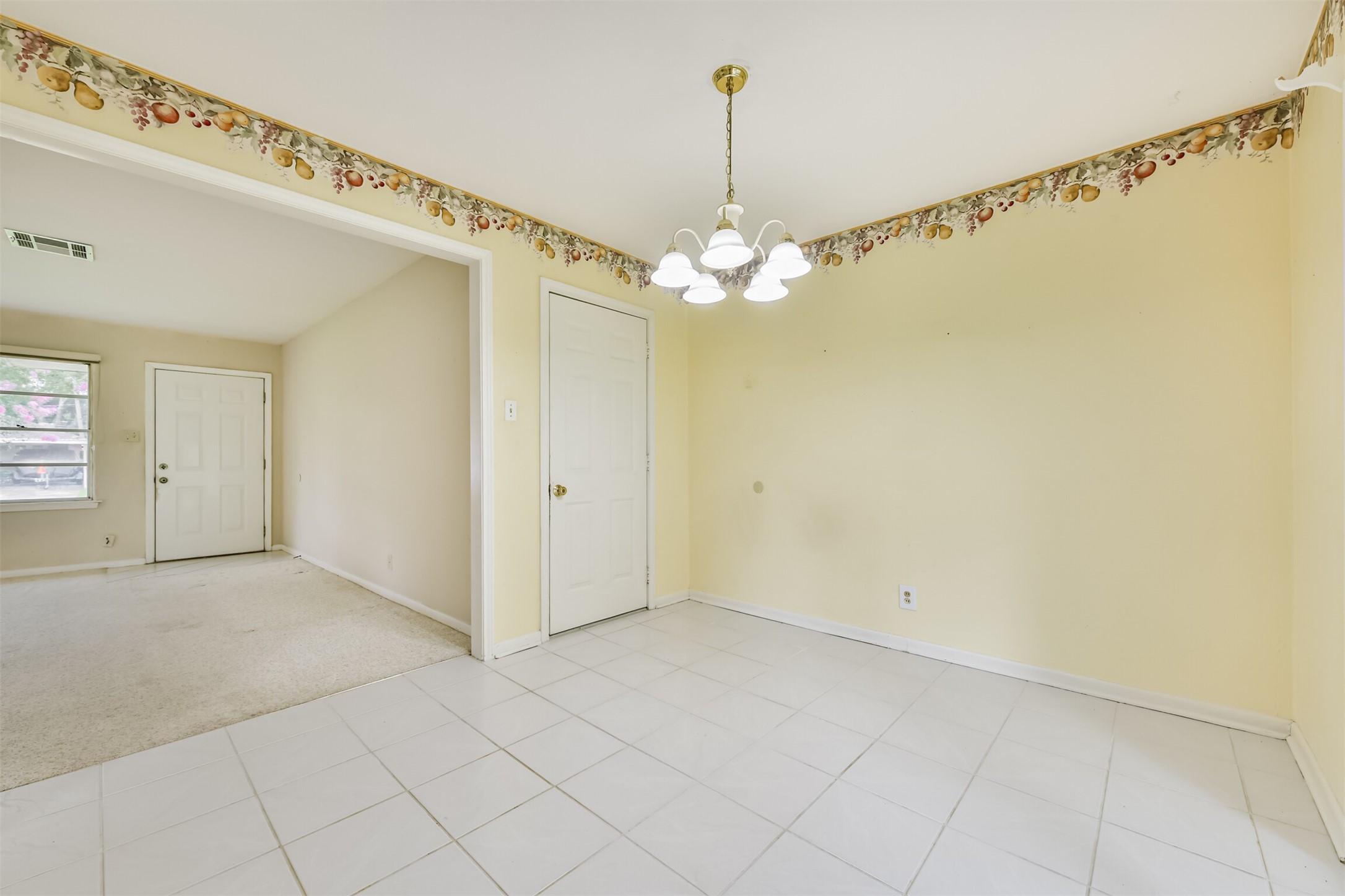 5527 Winding Creek Way Property Photo 10
