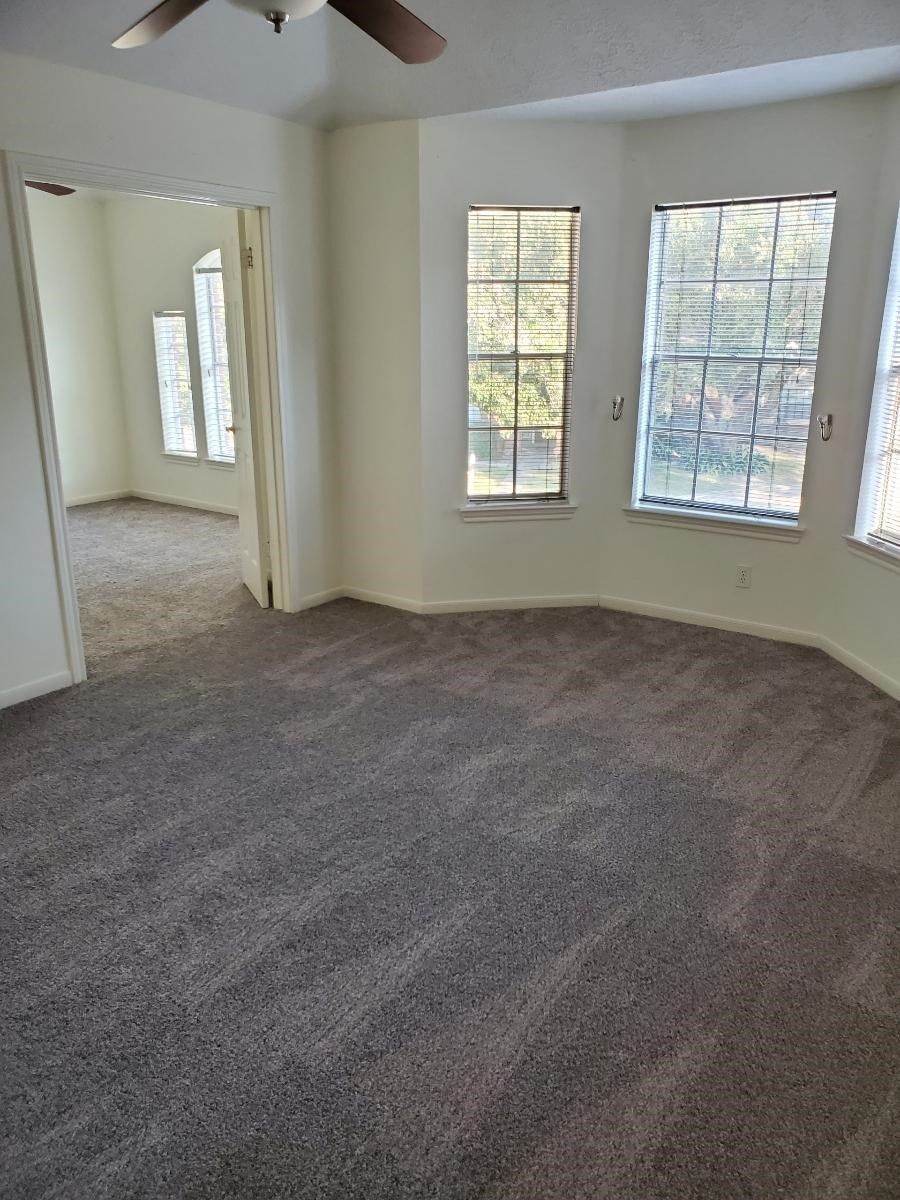 7211 N Hearthstone Green Drive Property Photo 31