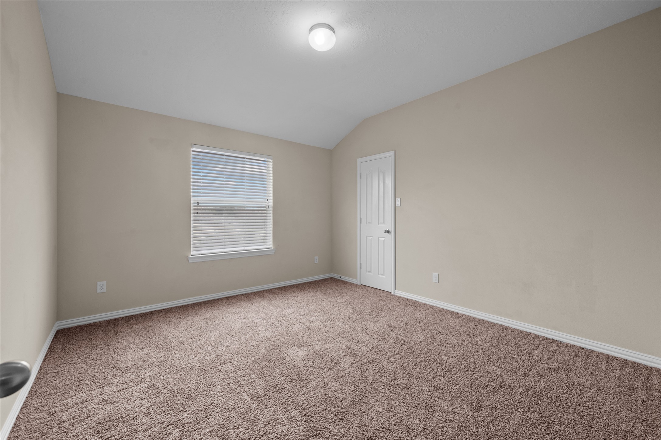 1505 Meadow Wood Drive Property Photo 21