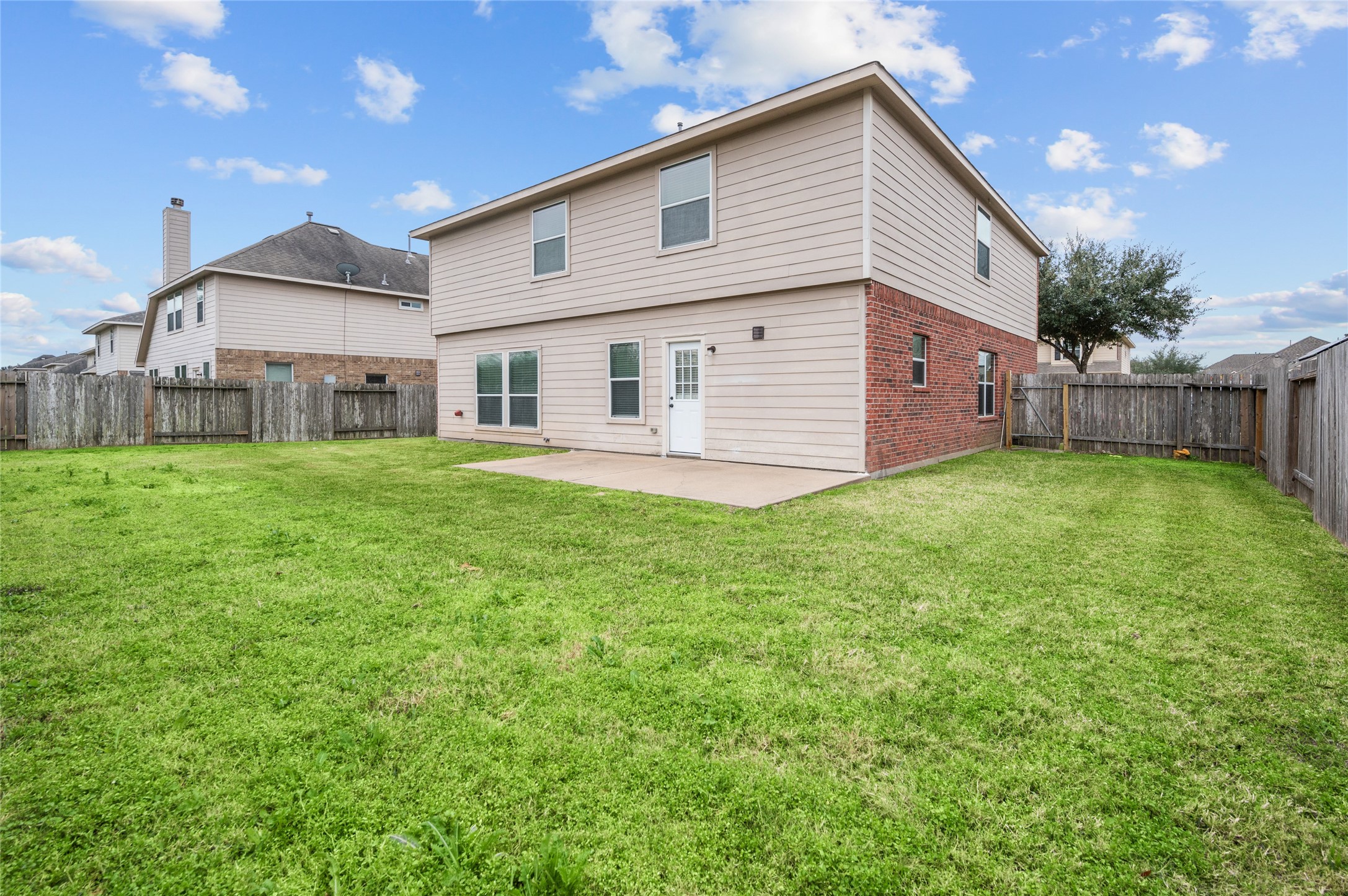 1505 Meadow Wood Drive Property Photo 23