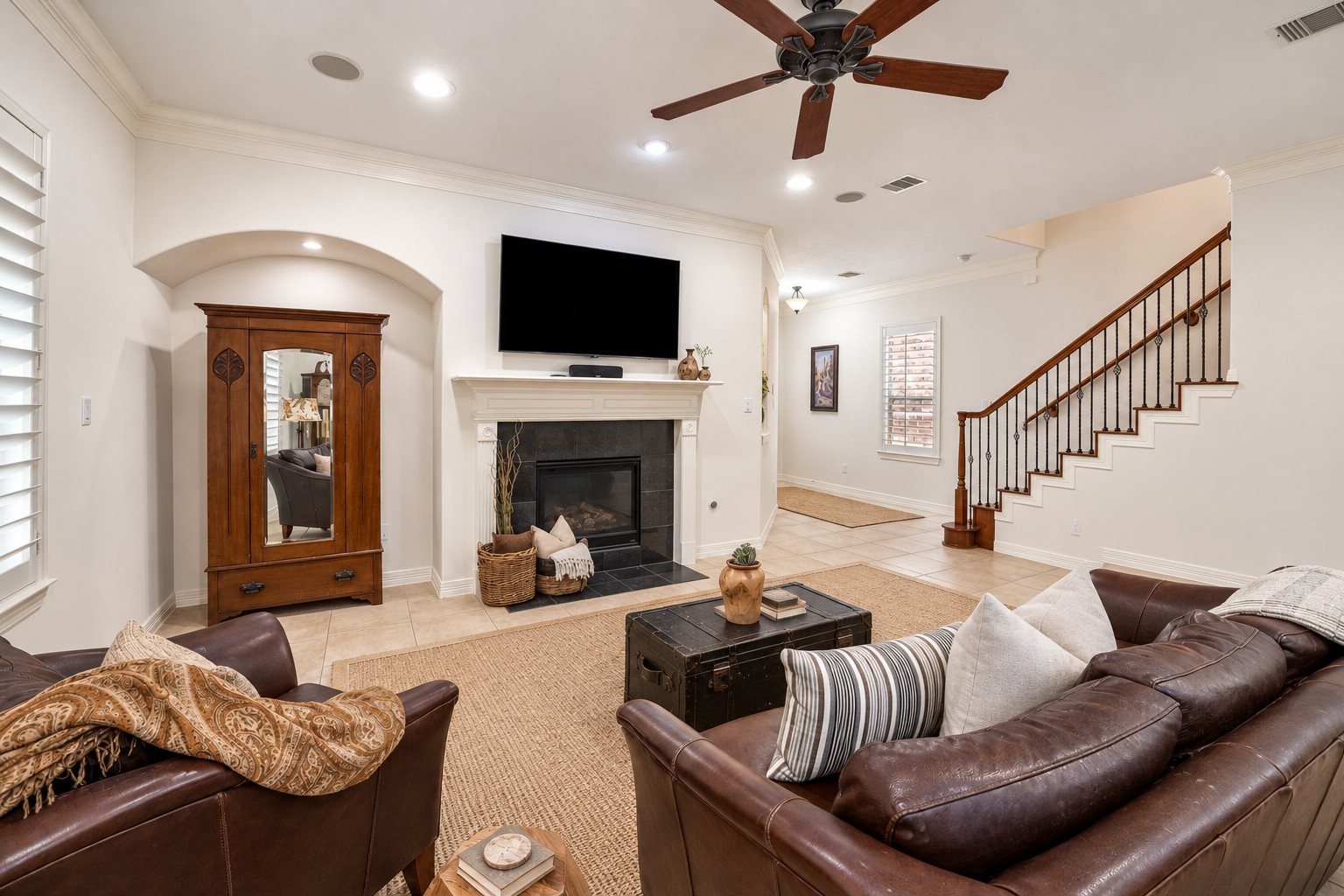 1523 Olive Garden Property Photo 1