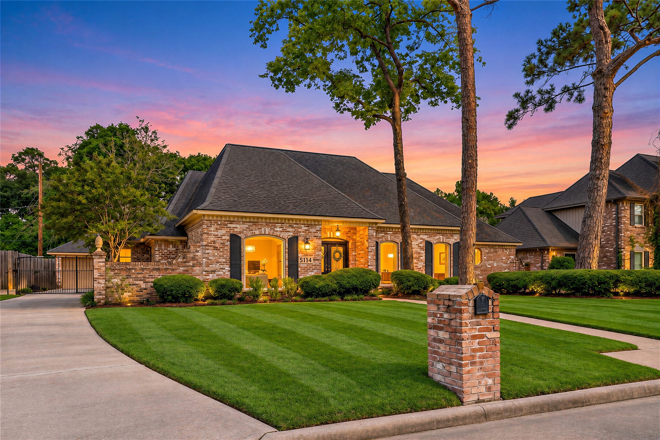 5114 Pebble Springs Drive Property Photo 2