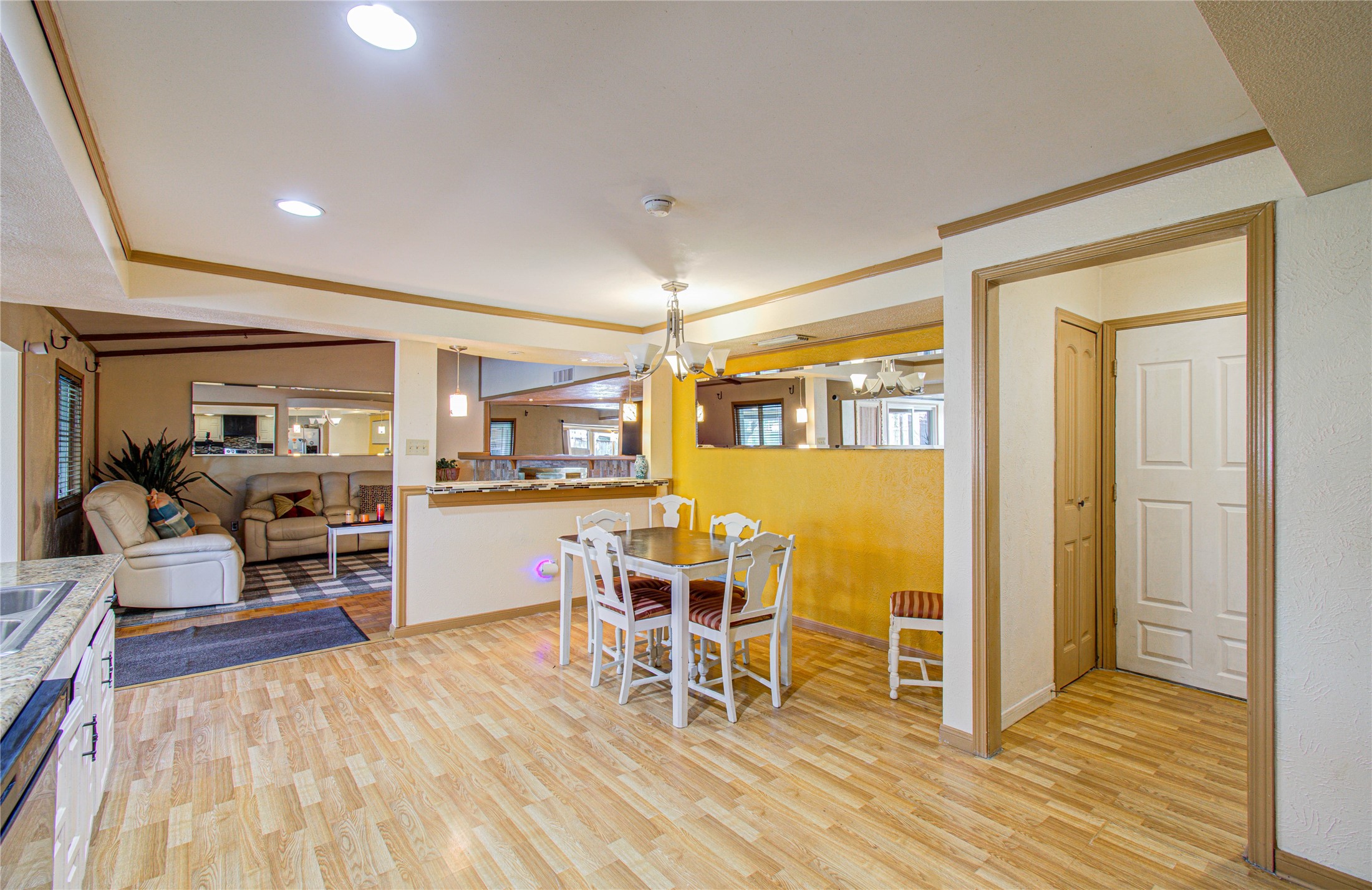 16603 Great Glen Drive Property Photo 12