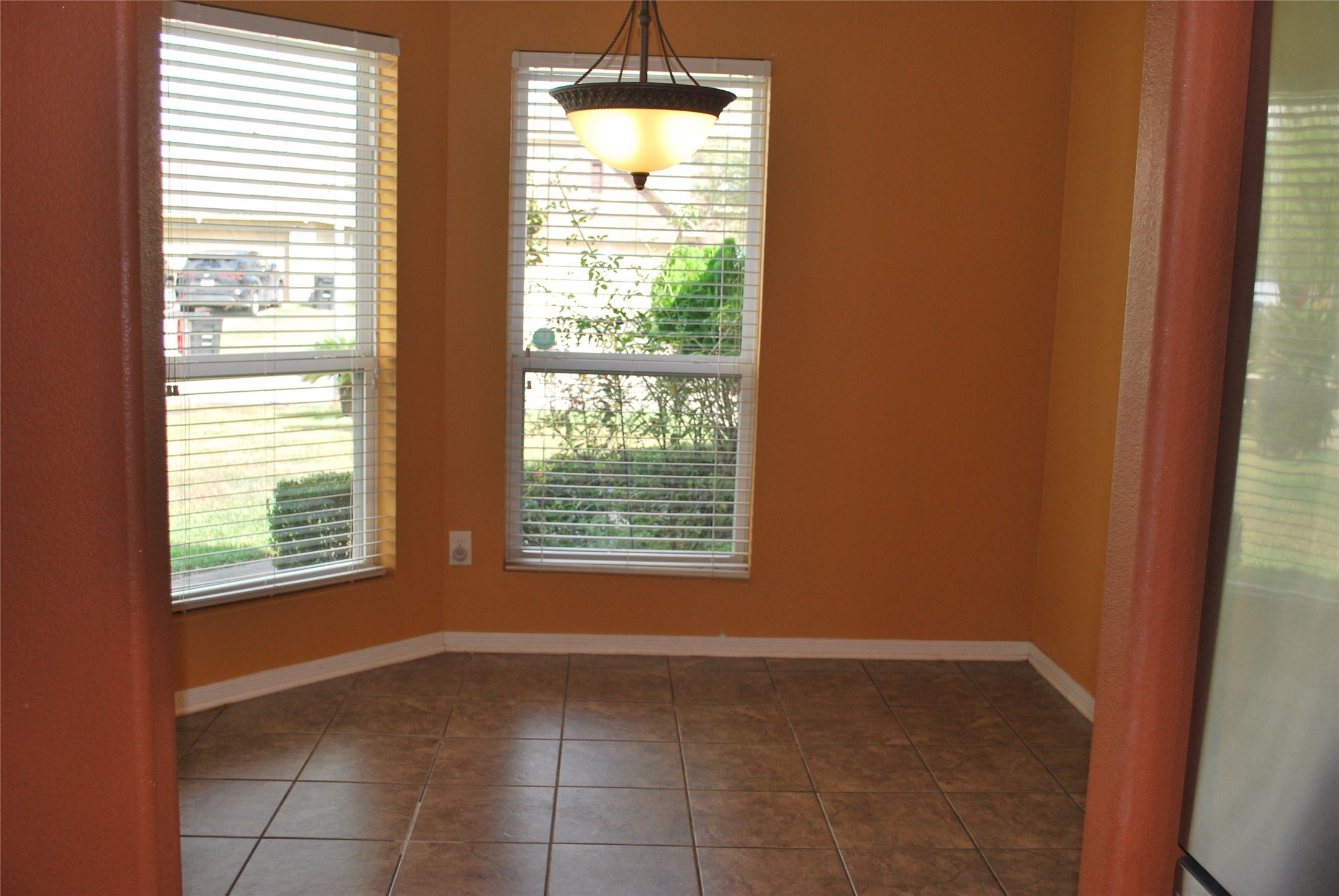12534 Greensbrook Forest Drive Property Photo 9