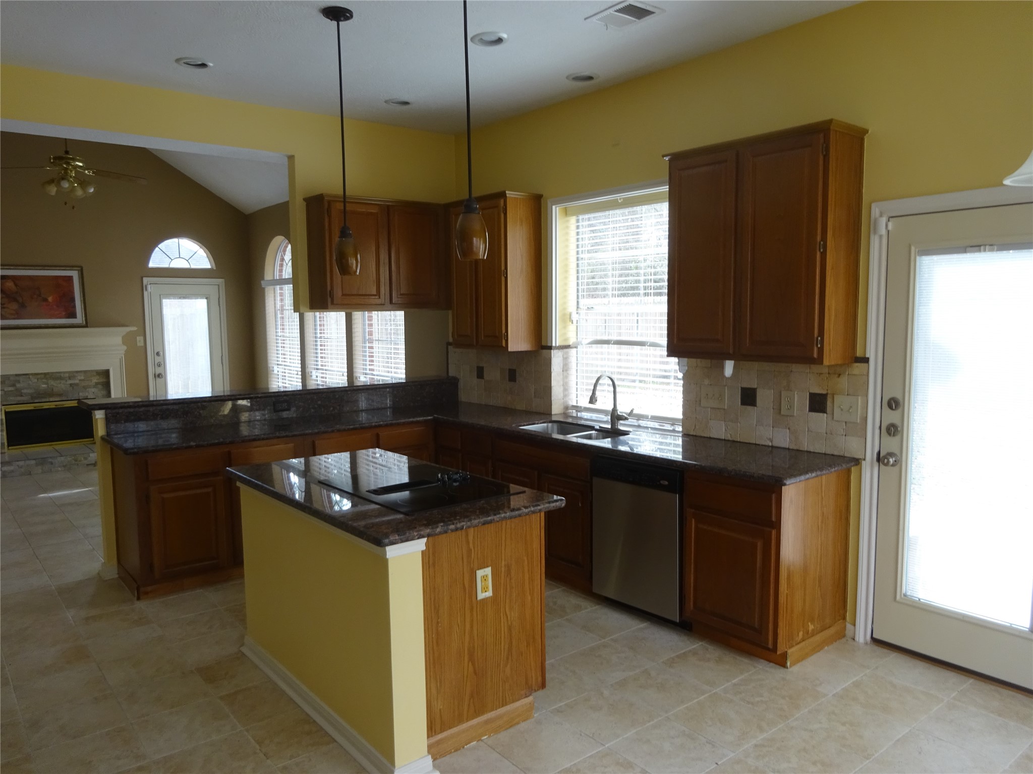 3414 Appalachian Trail Property Photo 6