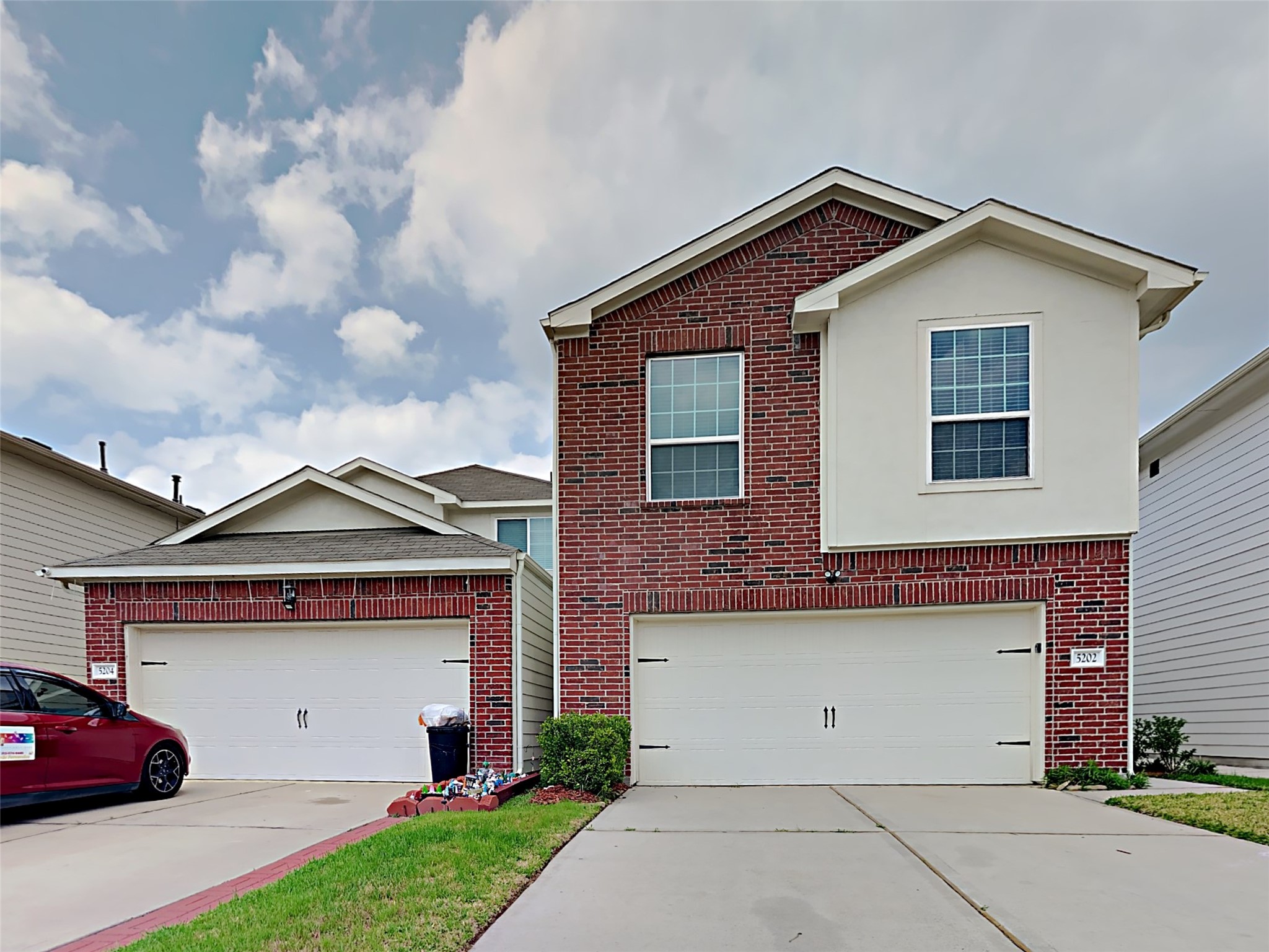 5202 Dauntless Drive Property Photo 1