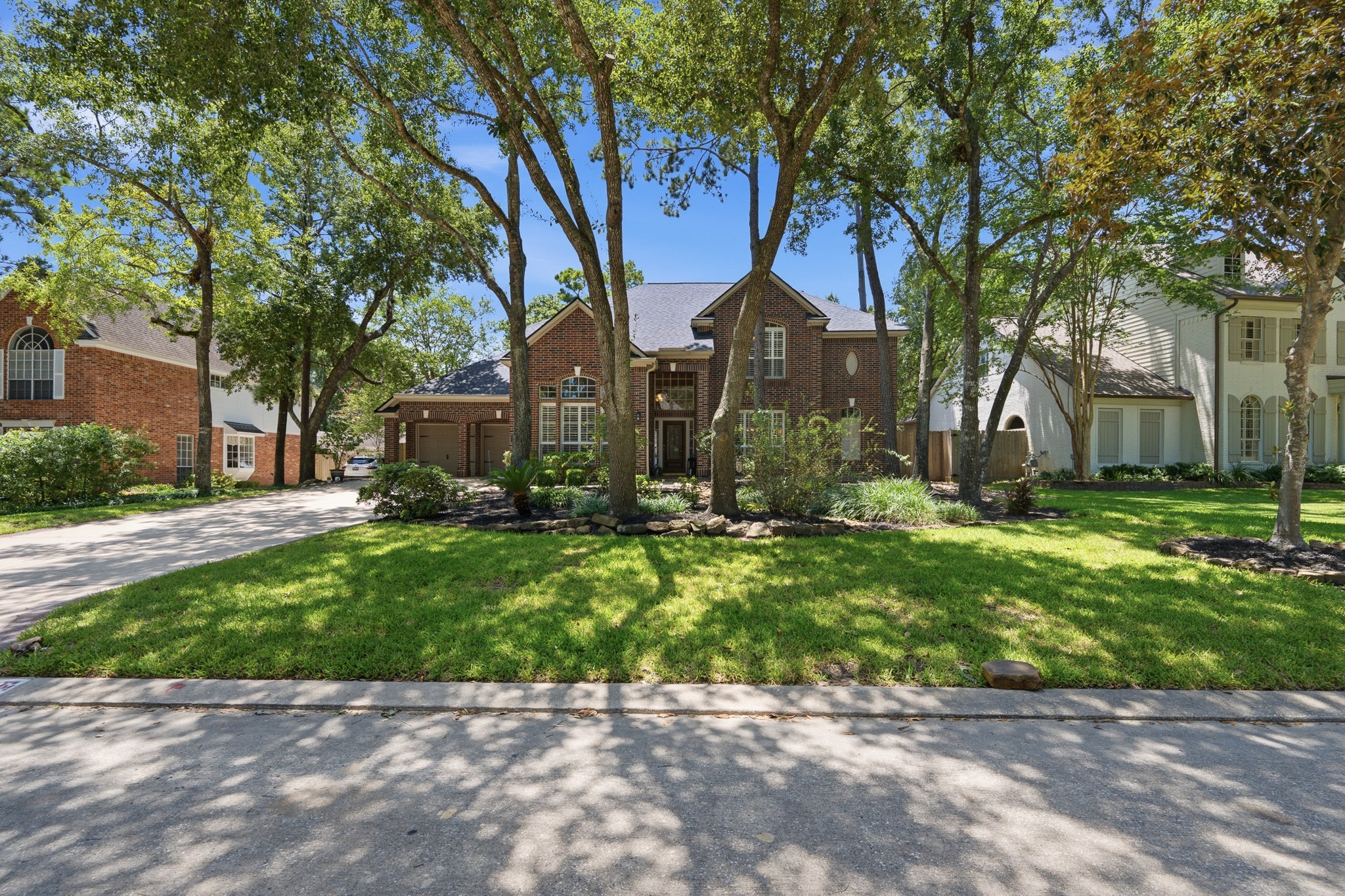 67 Driftoak Circle Property Photo 3
